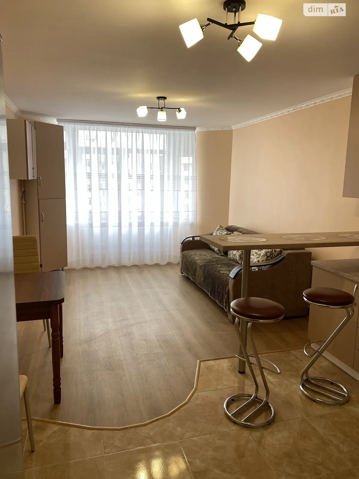 1-комнатная квартира 36 кв. м в Тернополе, ул. Киевская - фото 1
