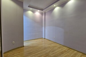 Долгосрочная аренда офисного помещения, Ивано-Франковск, р‑н. Центр, Курбаса Леся улица, дом 4