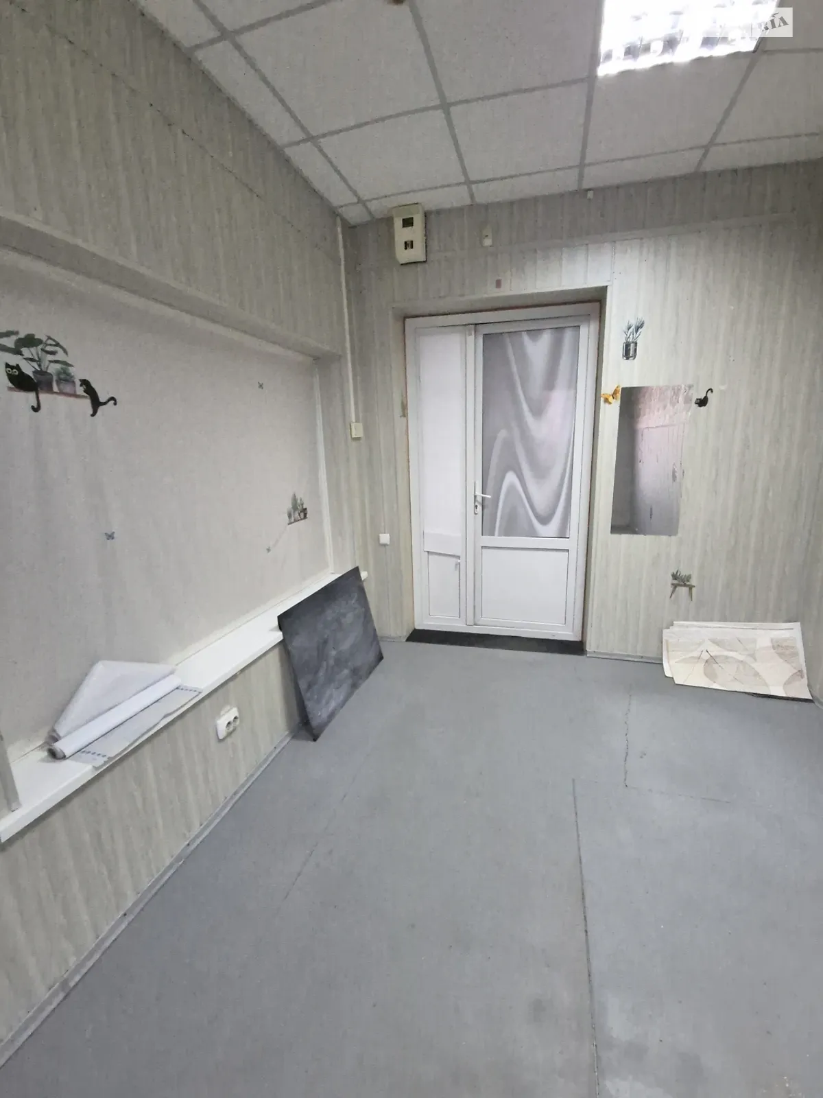 Сдается в аренду офис 16 кв. м в бизнес-центре, цена: 4000 грн - фото 1