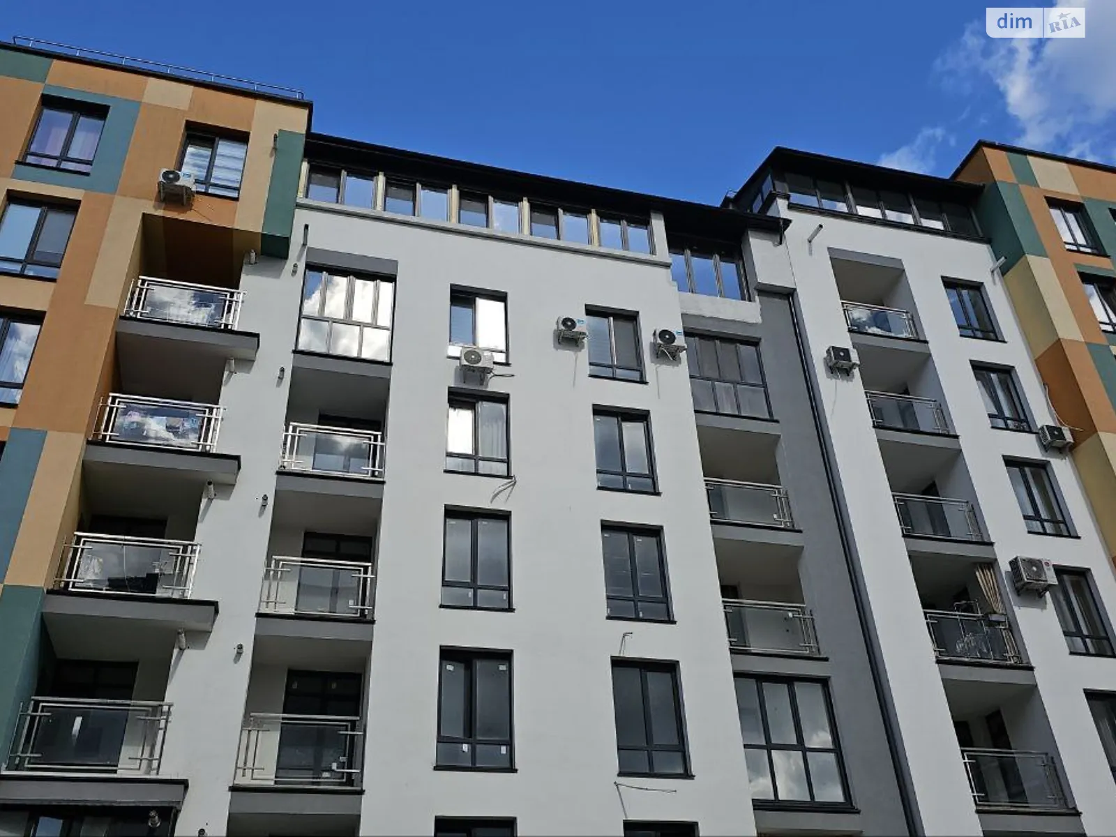 Продается 3-комнатная квартира 121 кв. м в Волчинце, ул. Тараса Шевченко - фото 1