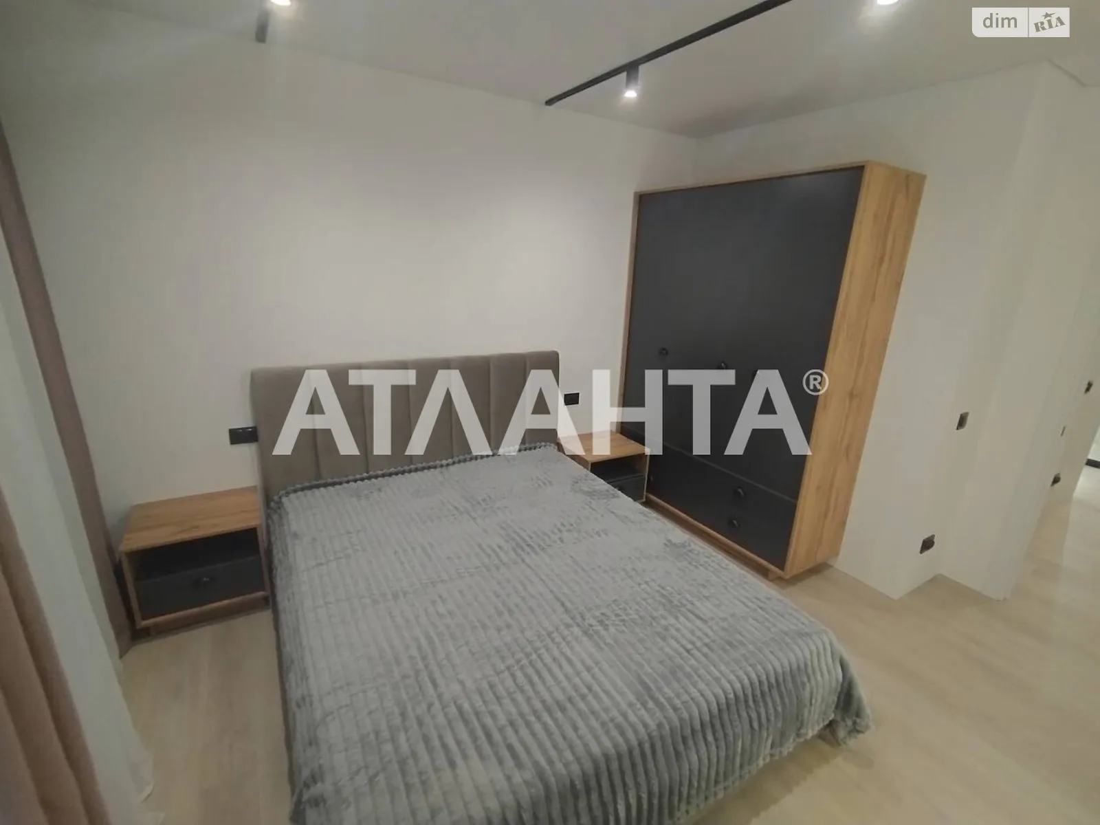 Продается 1-комнатная квартира 42.3 кв. м в Львове, ул. Зеленая - фото 1