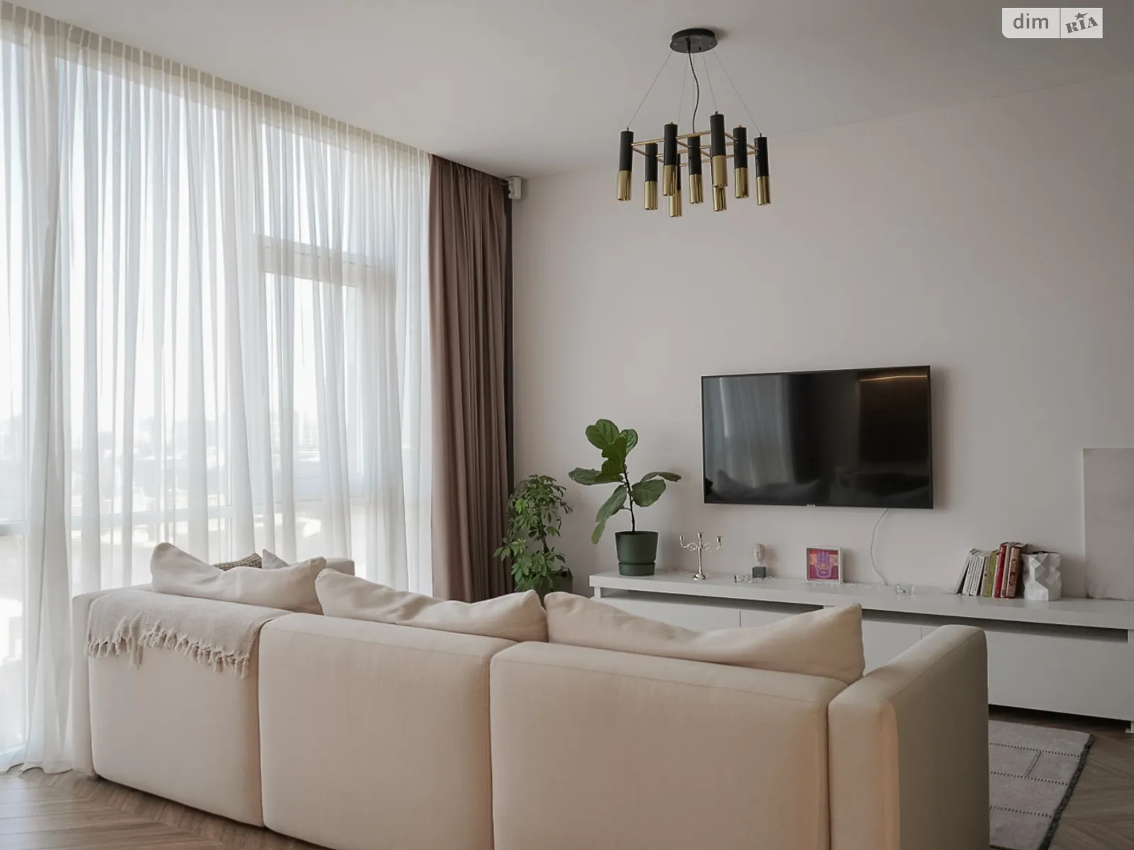 Сдается в аренду 1-комнатная квартира 49 кв. м в Одессе, ул. Большая Арнаутская, 26 - фото 1