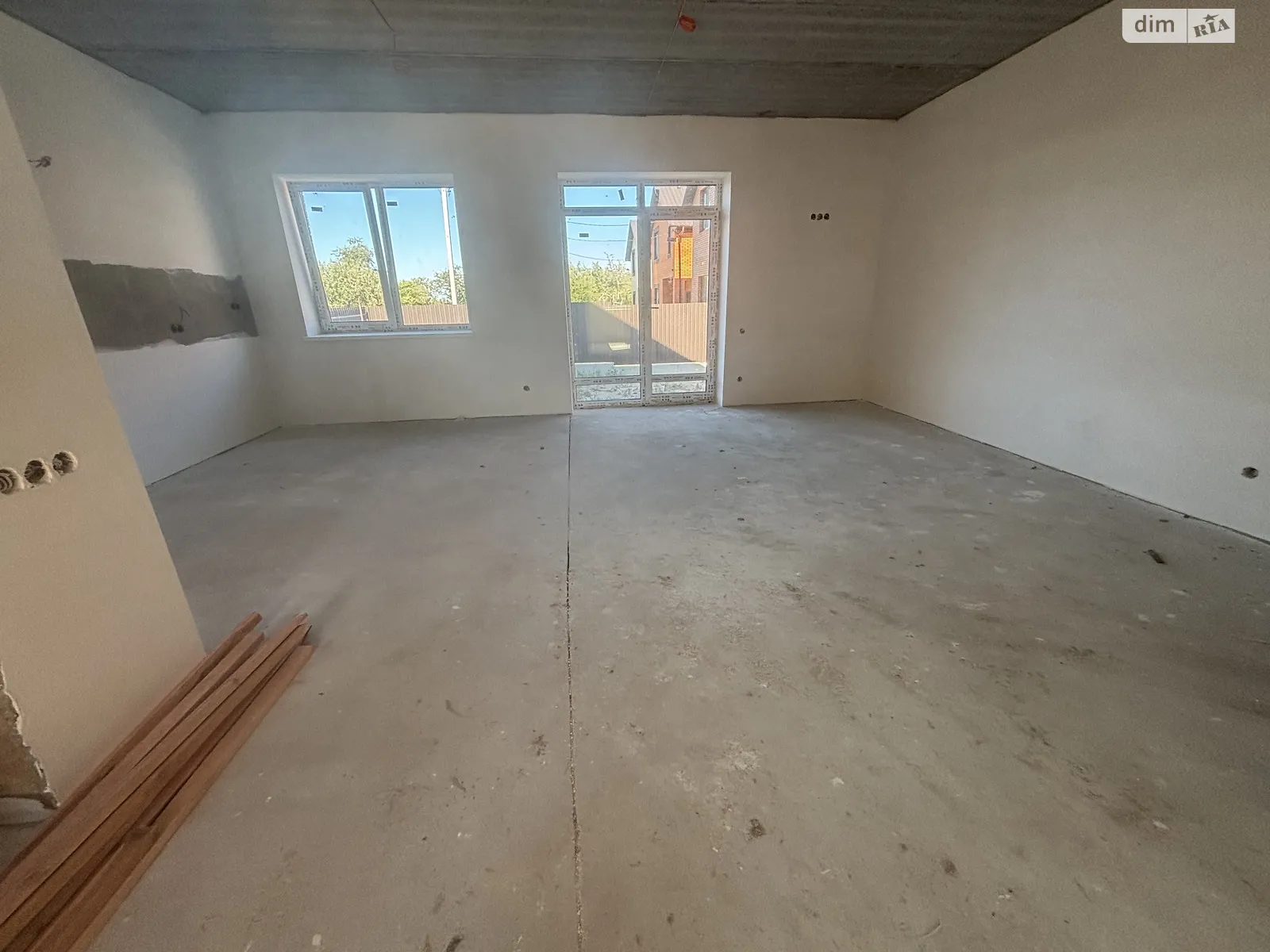 Продается дом на 2 этажа 125 кв. м с балконом, цена: 92000 $ - фото 1