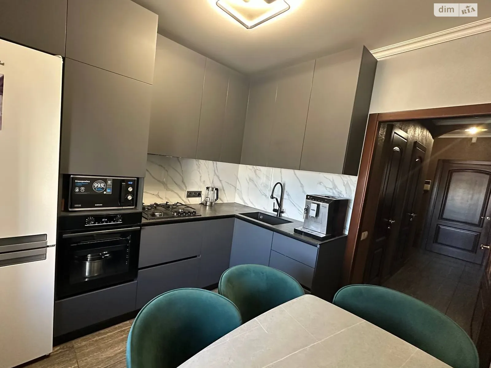 Продается 3-комнатная квартира 76.1 кв. м в Днепре, ул. Писаржевского, 3 - фото 1