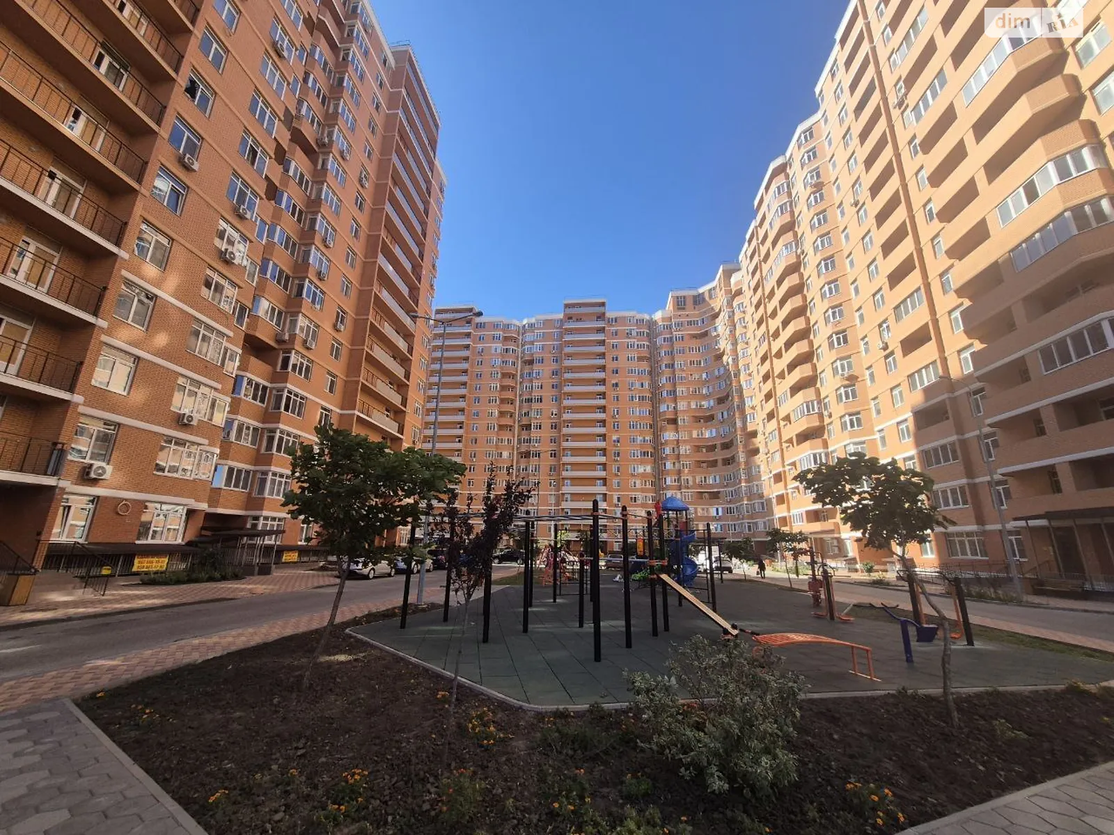 Продається 2-кімнатна квартира 70 кв. м у Одесі, Овідіопольська дор., 3 корпус 2 - фото 1