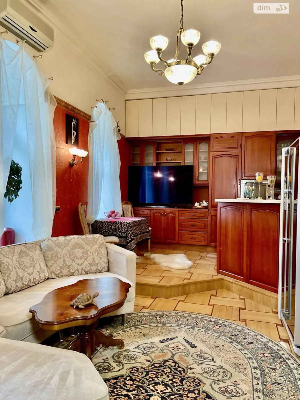 Продается 2-комнатная квартира 60.8 кв. м в Киеве, ул. Архитектора Городецкого, 10 - фото 1