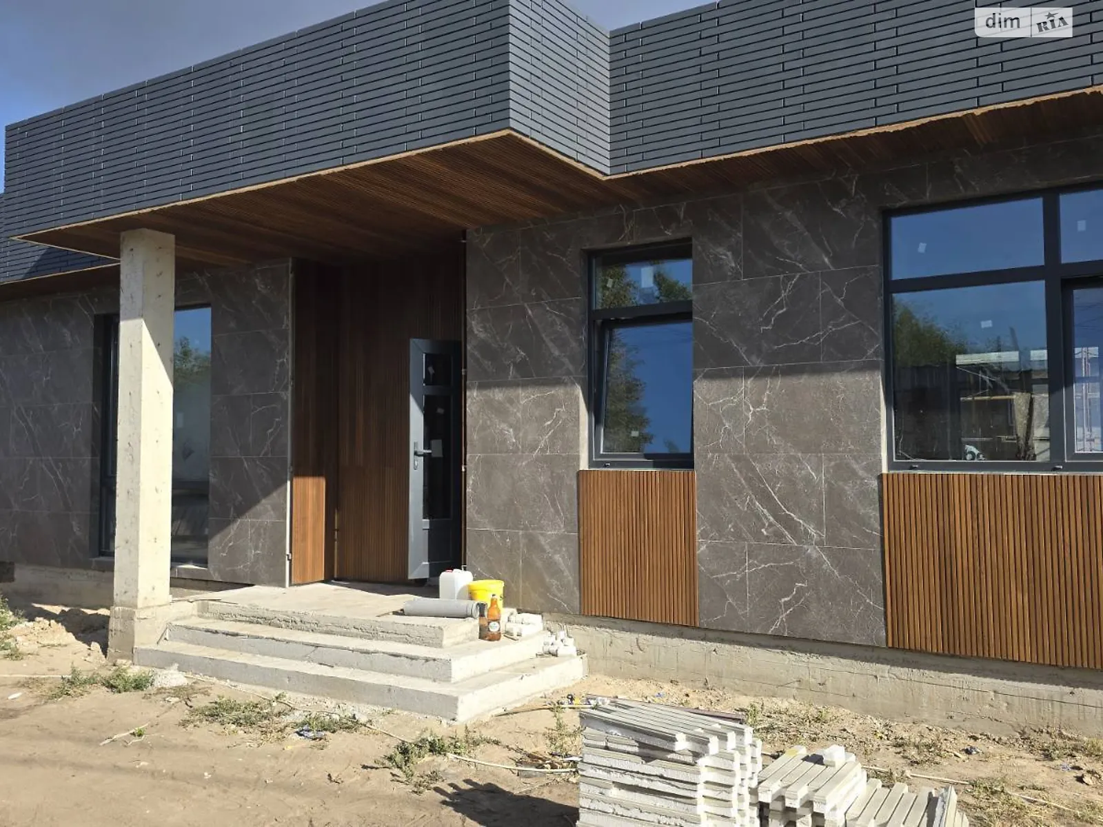 Продается одноэтажный дом 114 кв. м с участком, цена: 127000 $ - фото 1