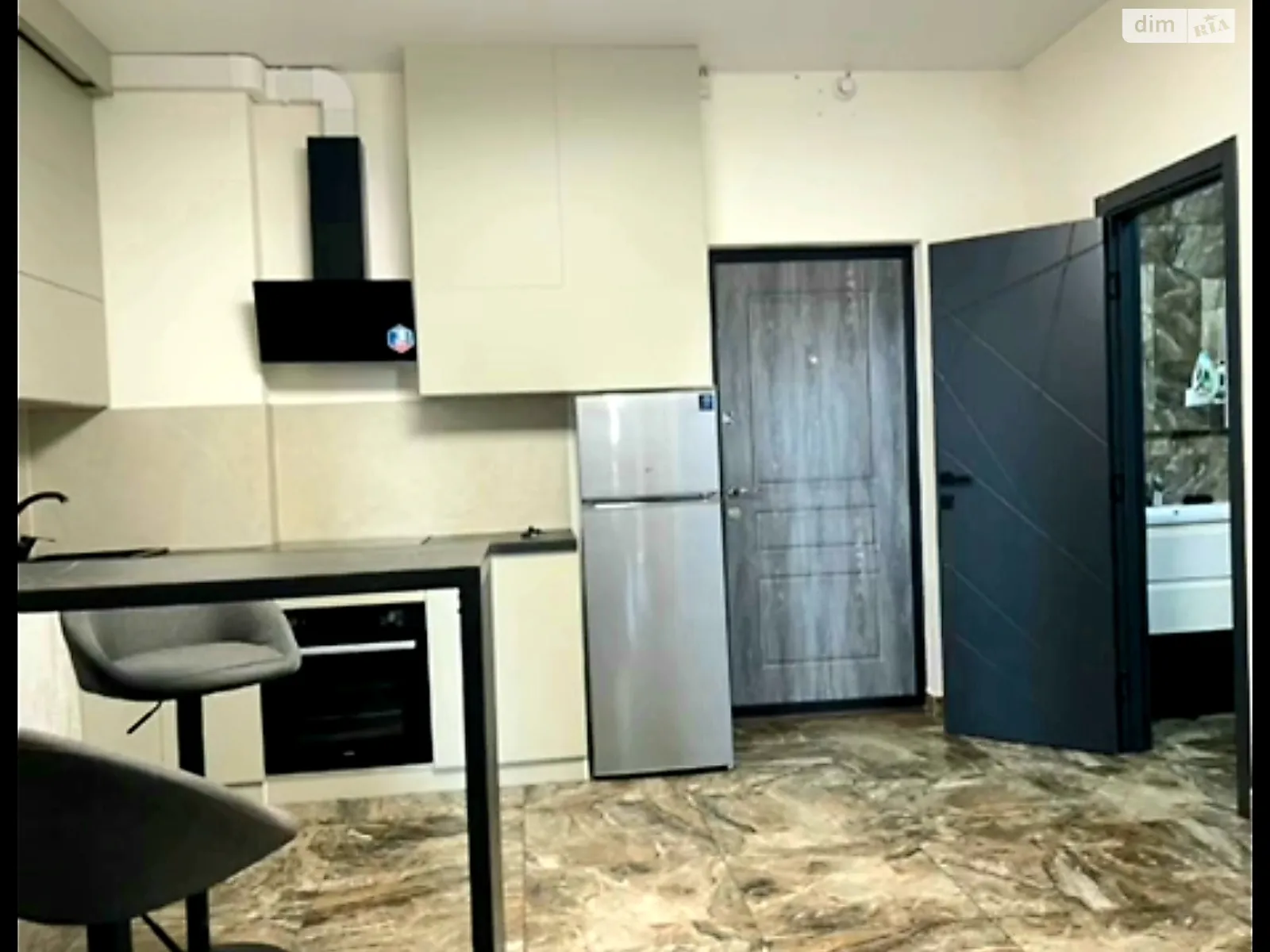 Сдается в аренду 2-комнатная квартира 58 кв. м в Одессе, ул. Генуэзская - фото 1