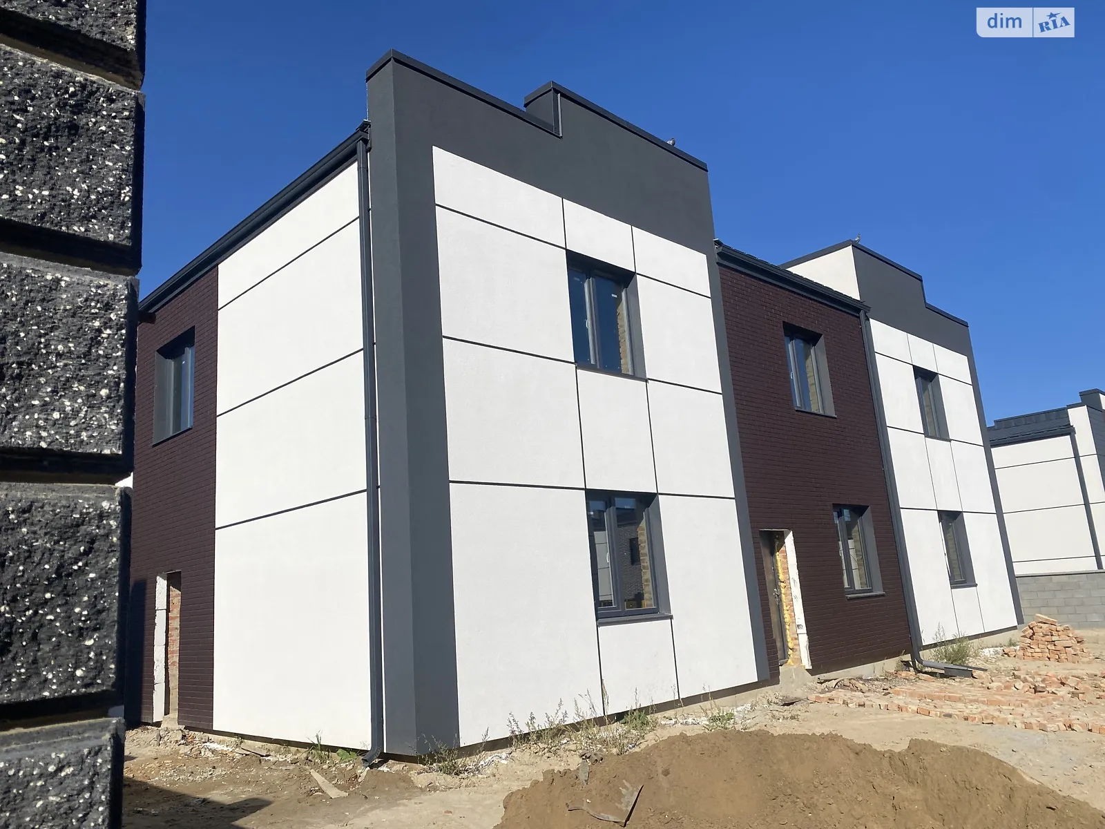 Продается часть дома 100 кв. м с беседкой, цена: 65000 $ - фото 1