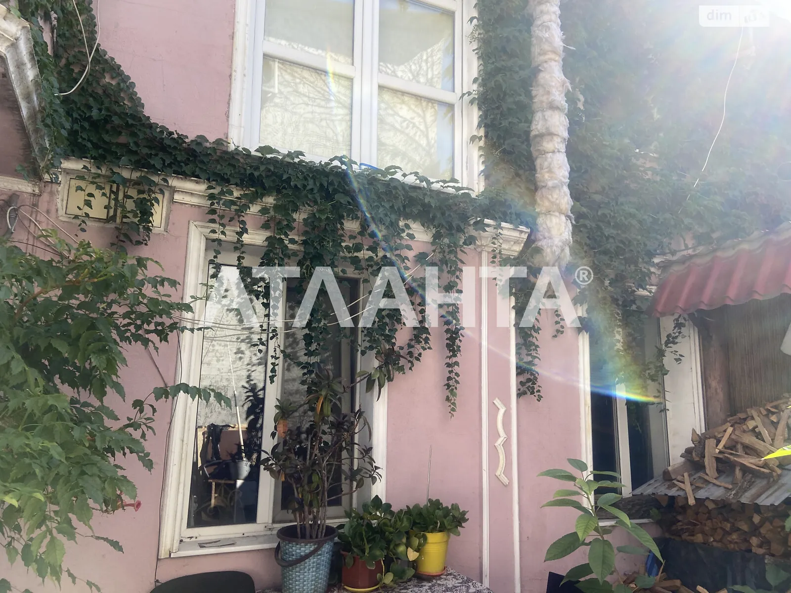 Продается дом на 2 этажа 113 кв. м с камином, цена: 52000 $ - фото 1