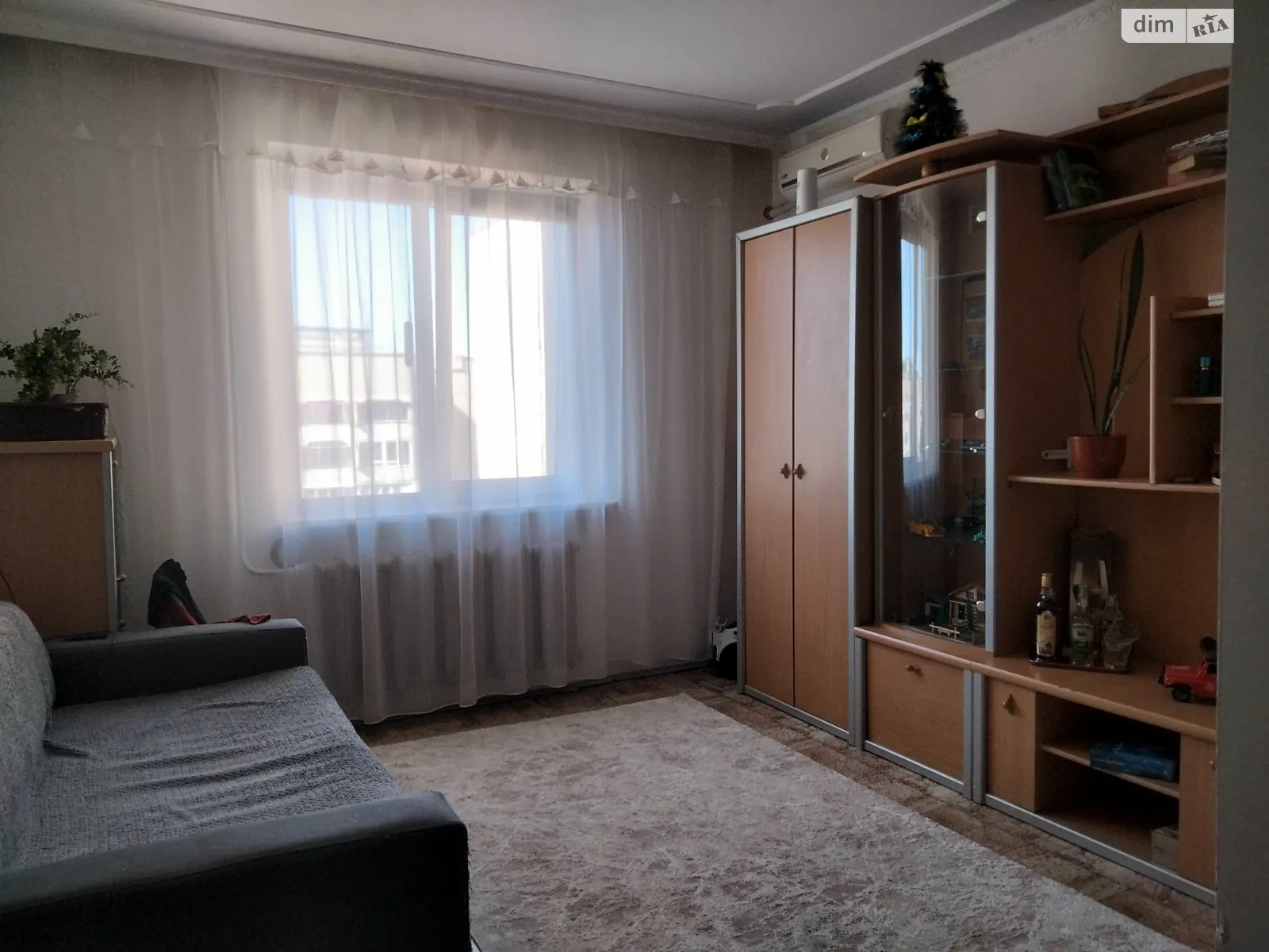 Продается 1-комнатная квартира 37 кв. м в Львове, ул. Величковского - фото 1