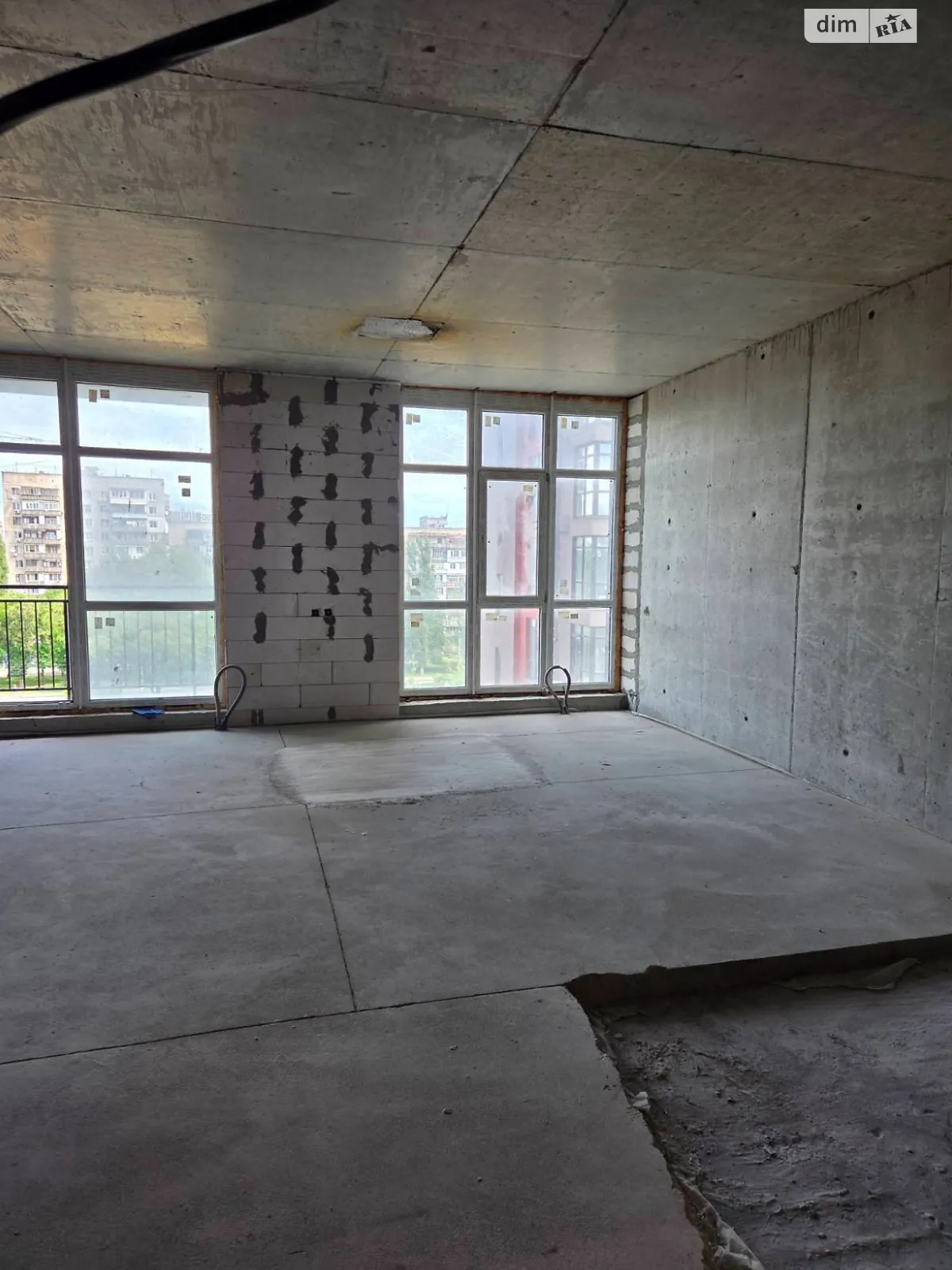 Продається 1-кімнатна квартира 48 кв. м у Одесі, вул. Академіка Філатова - фото 1