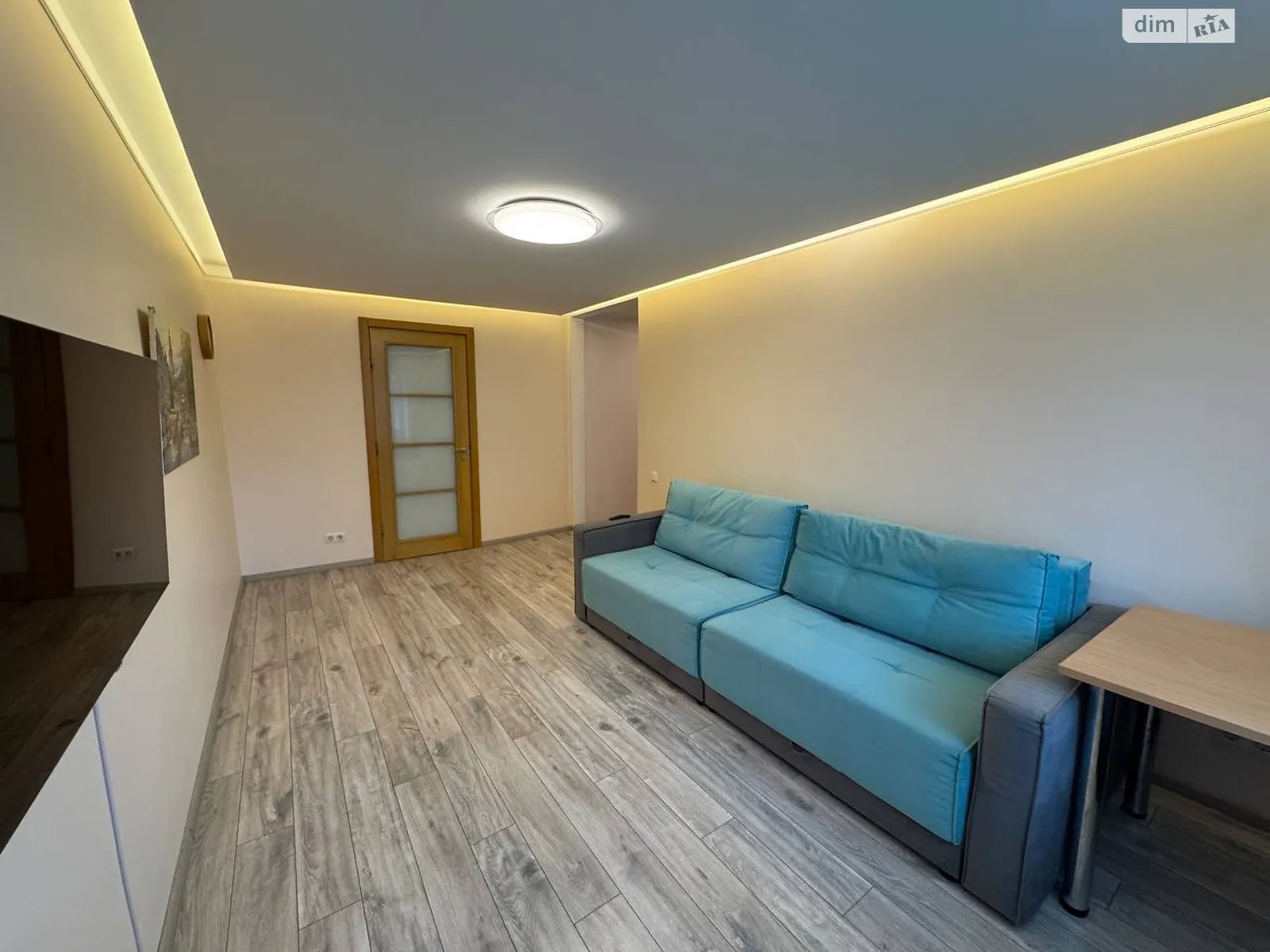 Продается 3-комнатная квартира 66.3 кв. м в Днепре, бул. Славы - фото 1