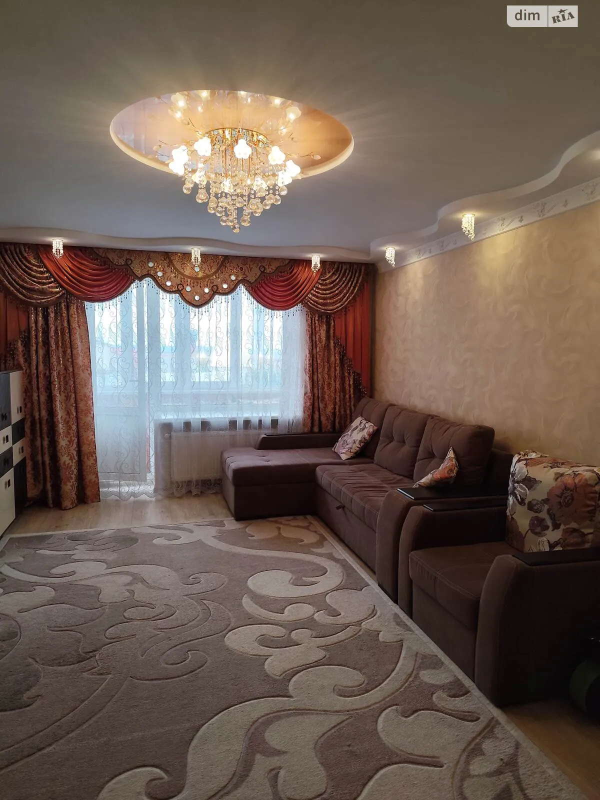 Продается 3-комнатная квартира 82.6 кв. м в Великой Березовице, цена: 70500 $ - фото 1