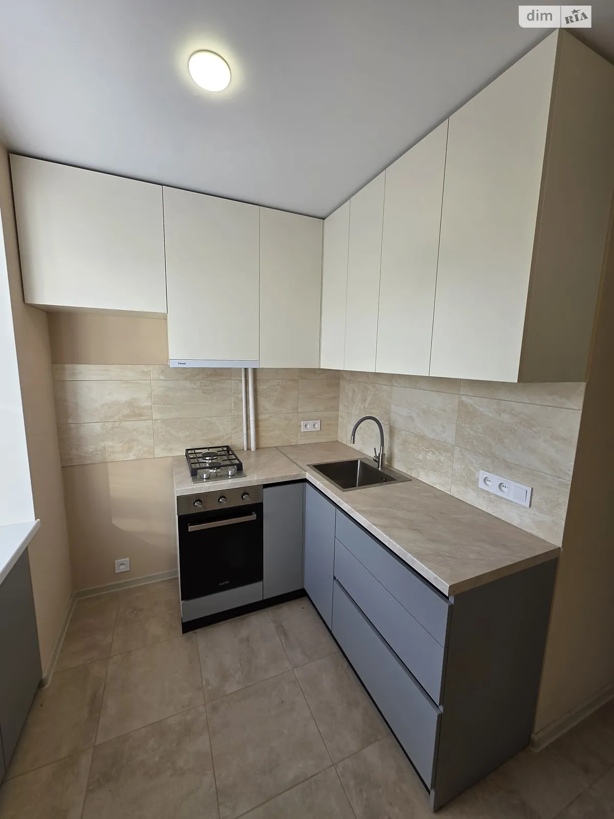 Продается 2-комнатная квартира 45.2 кв. м в Днепре, ул. Савкина - фото 1