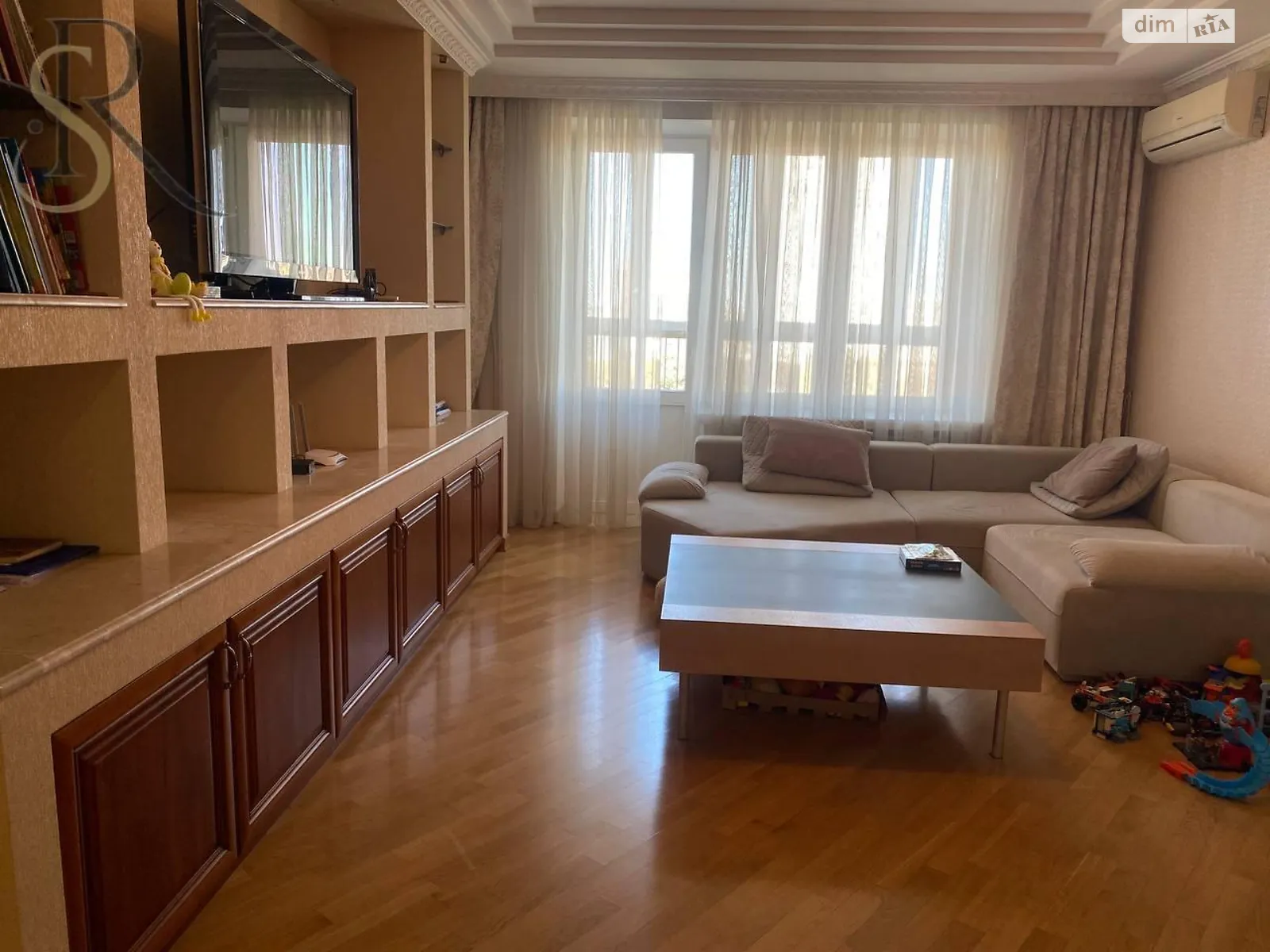 Продается 3-комнатная квартира 117.1 кв. м в Киеве, ул. Панаса Мирного, 28А - фото 1