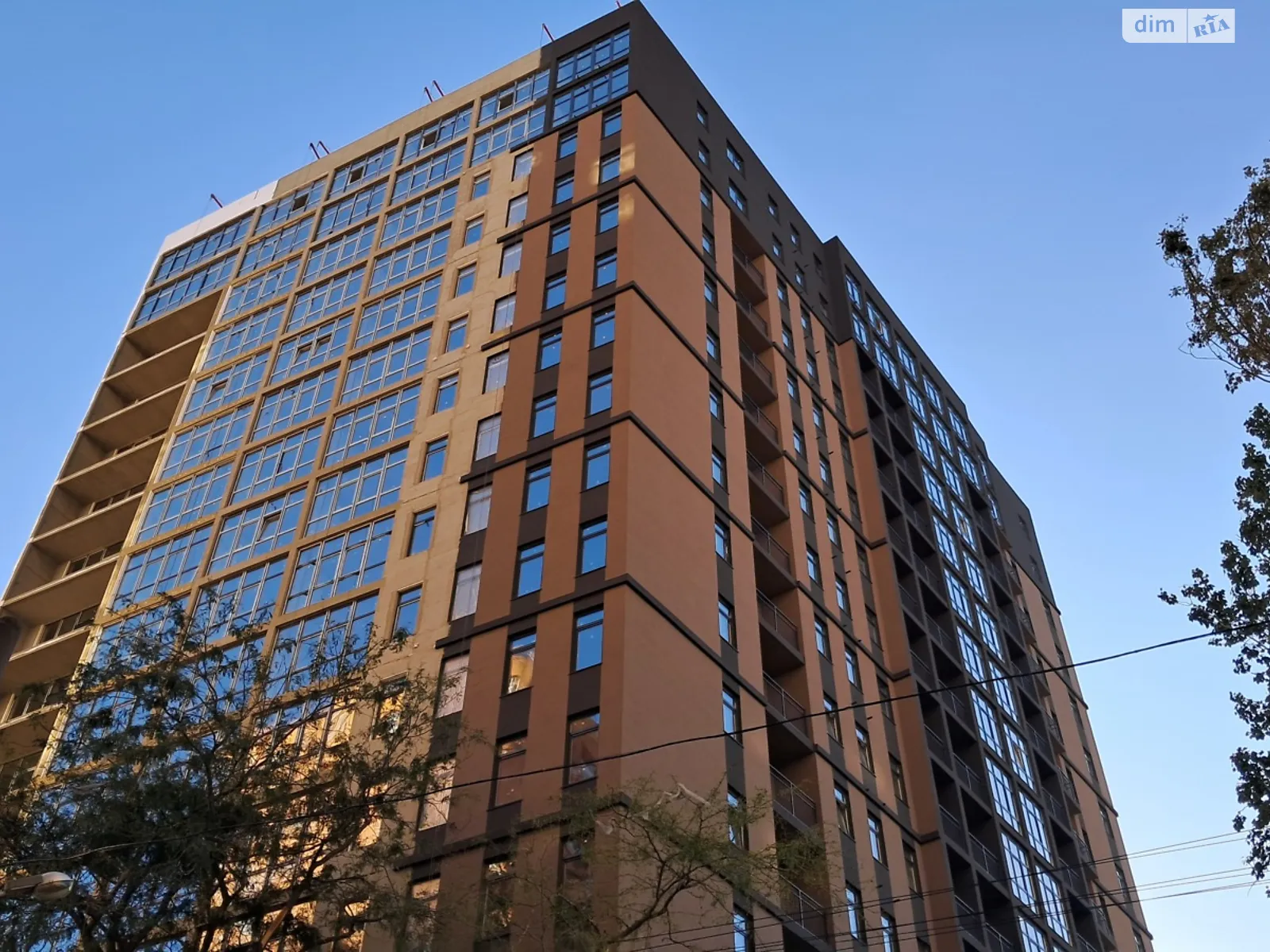 Продается 1-комнатная квартира 21.85 кв. м в Одессе, ул. Косвенная, 64/66 - фото 1