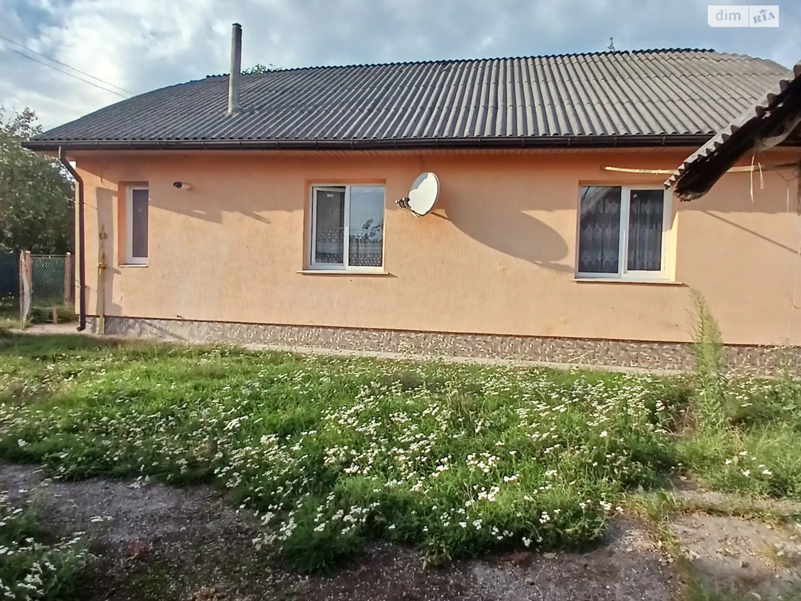 Продається одноповерховий будинок 68 кв. м з гаражем, цена: 44000 $ - фото 1