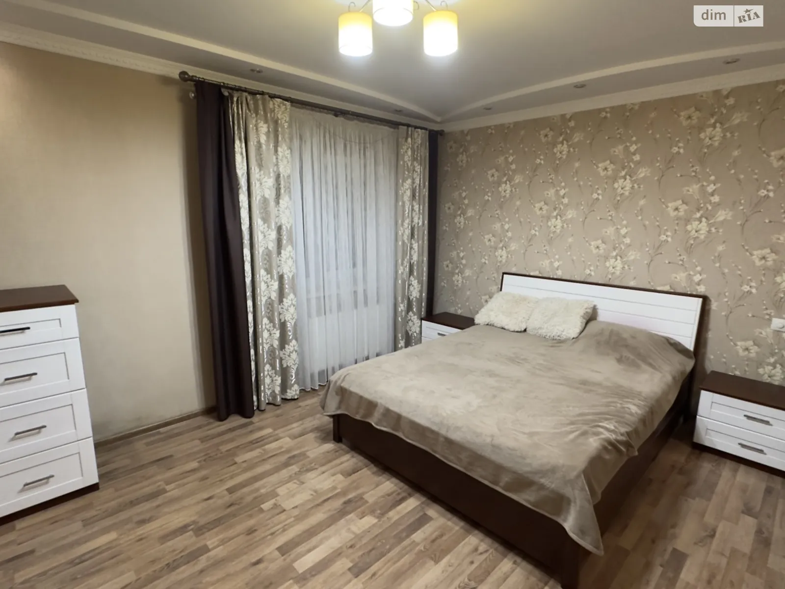 Сдается в аренду 2-комнатная квартира 72 кв. м в Виннице, ул. Николаевская, 9 - фото 1