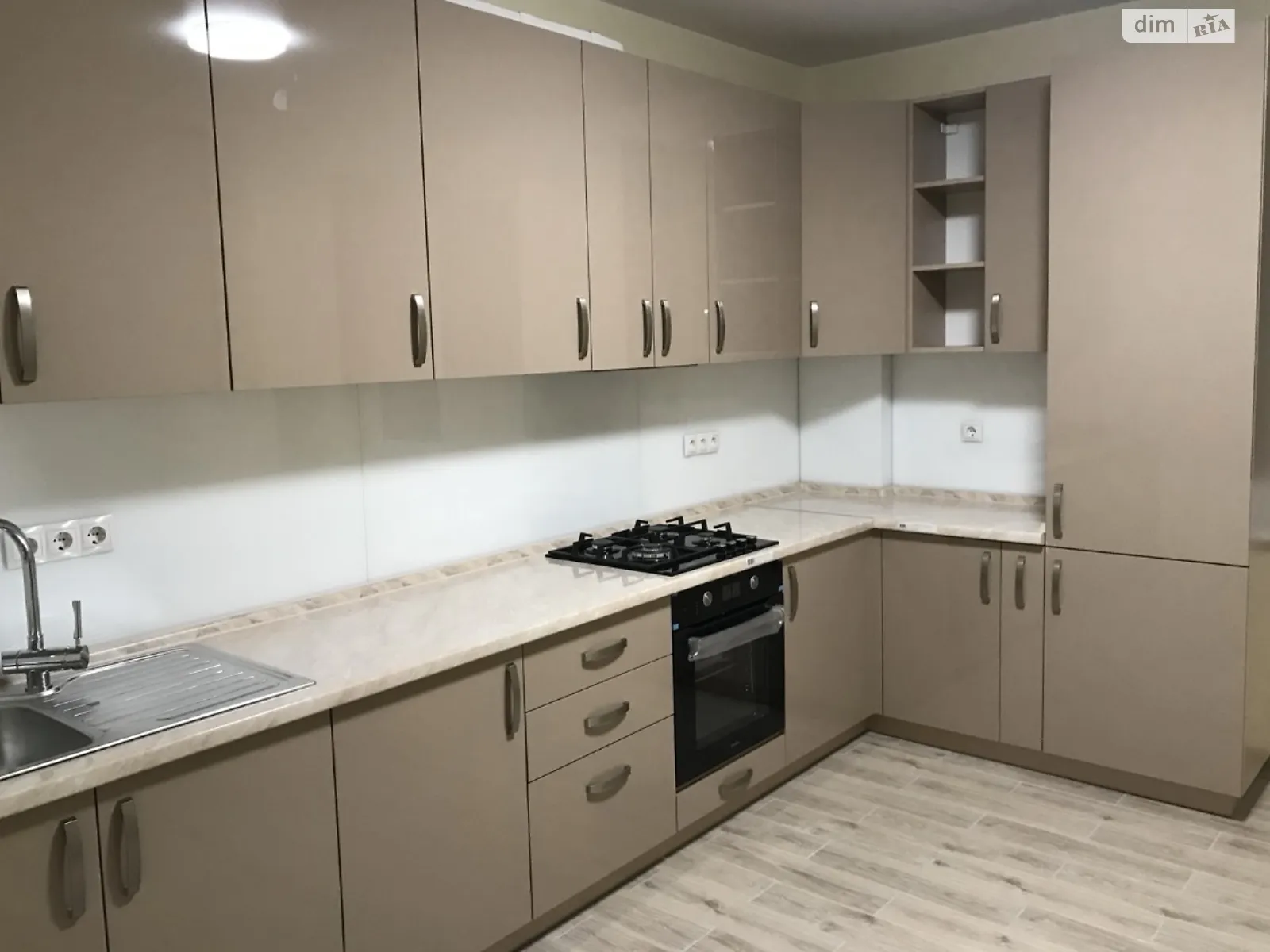 Продається 2-кімнатна квартира 64 кв. м у, цена: 105000 $ - фото 1