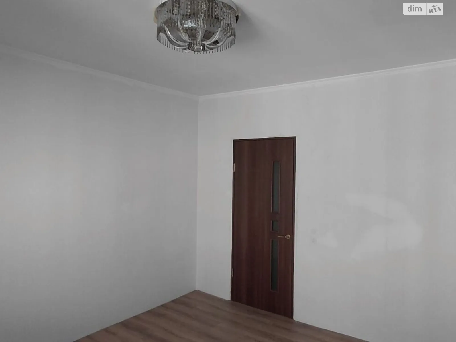 Продается 2-комнатная квартира 59.7 кв. м в Щербанях, ул. Петровского - фото 1