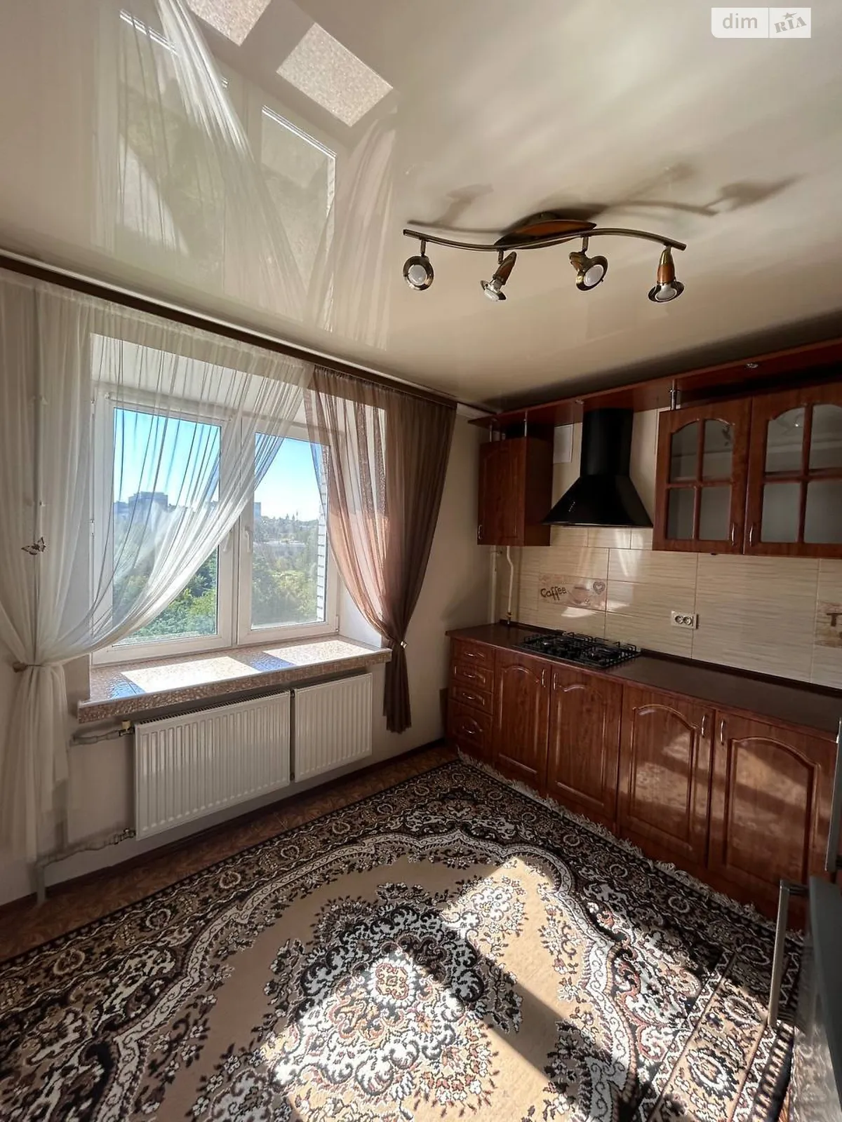 Продается 2-комнатная квартира 56.7 кв. м в Хмельницком, ул. Черновола - фото 1