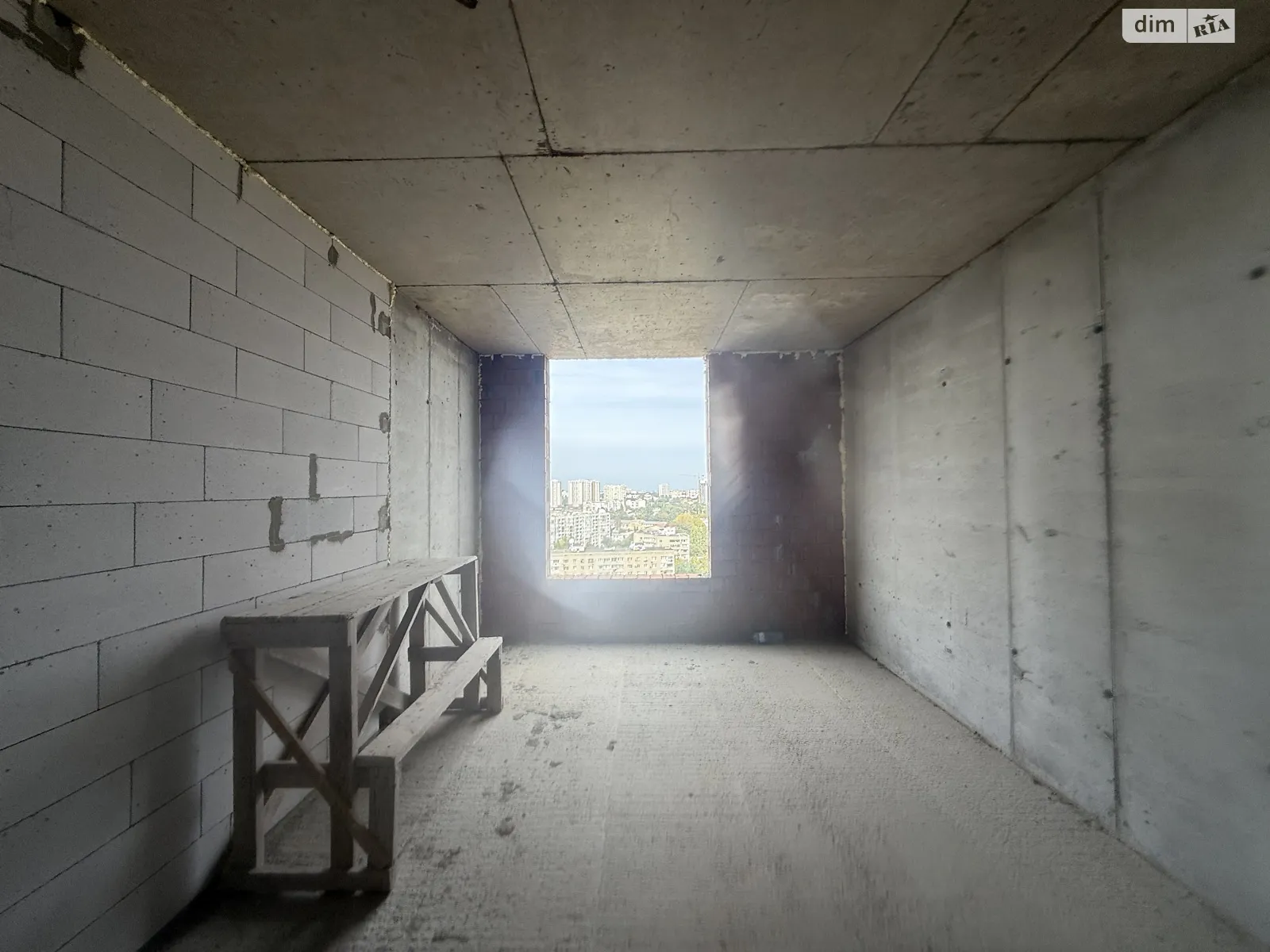 Продается 1-комнатная квартира 52.38 кв. м в Одессе, ул. Ивана Франко, 40 - фото 1