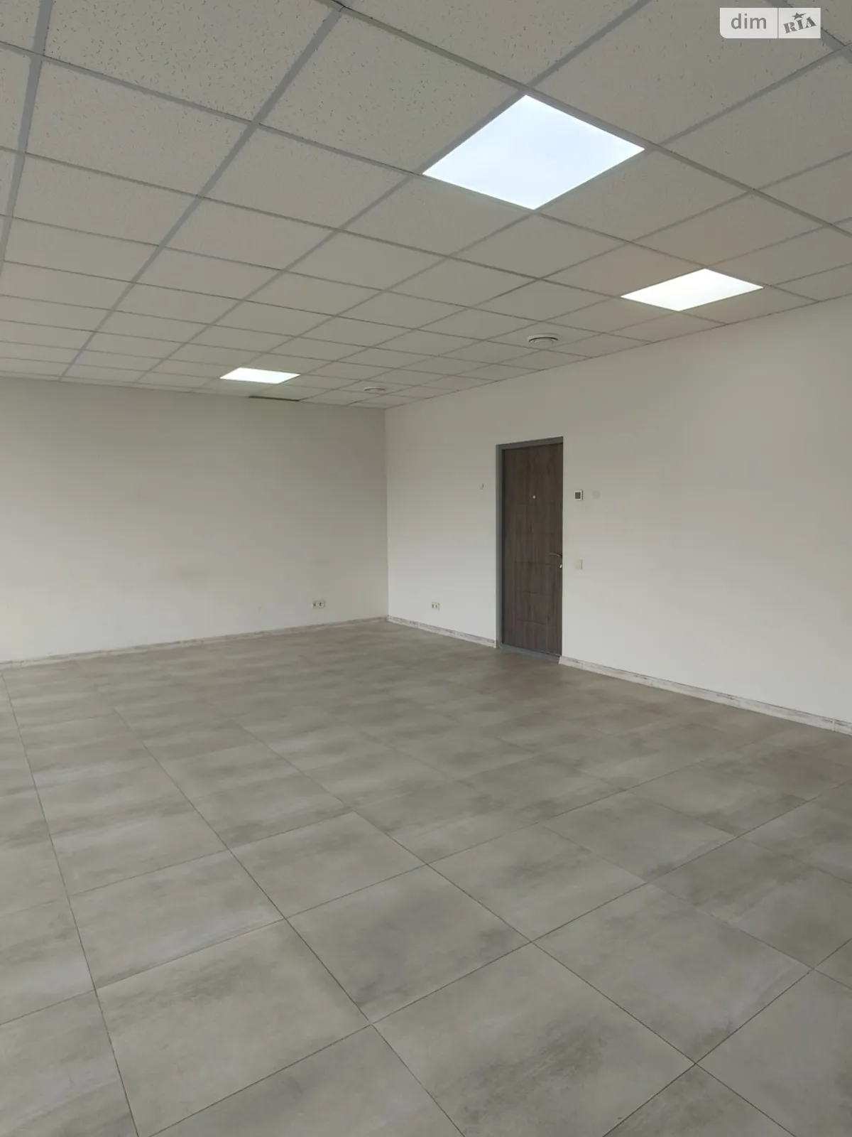 Здається в оренду офіс 53.6 кв. м в бізнес-центрі, цена: 12000 грн - фото 1