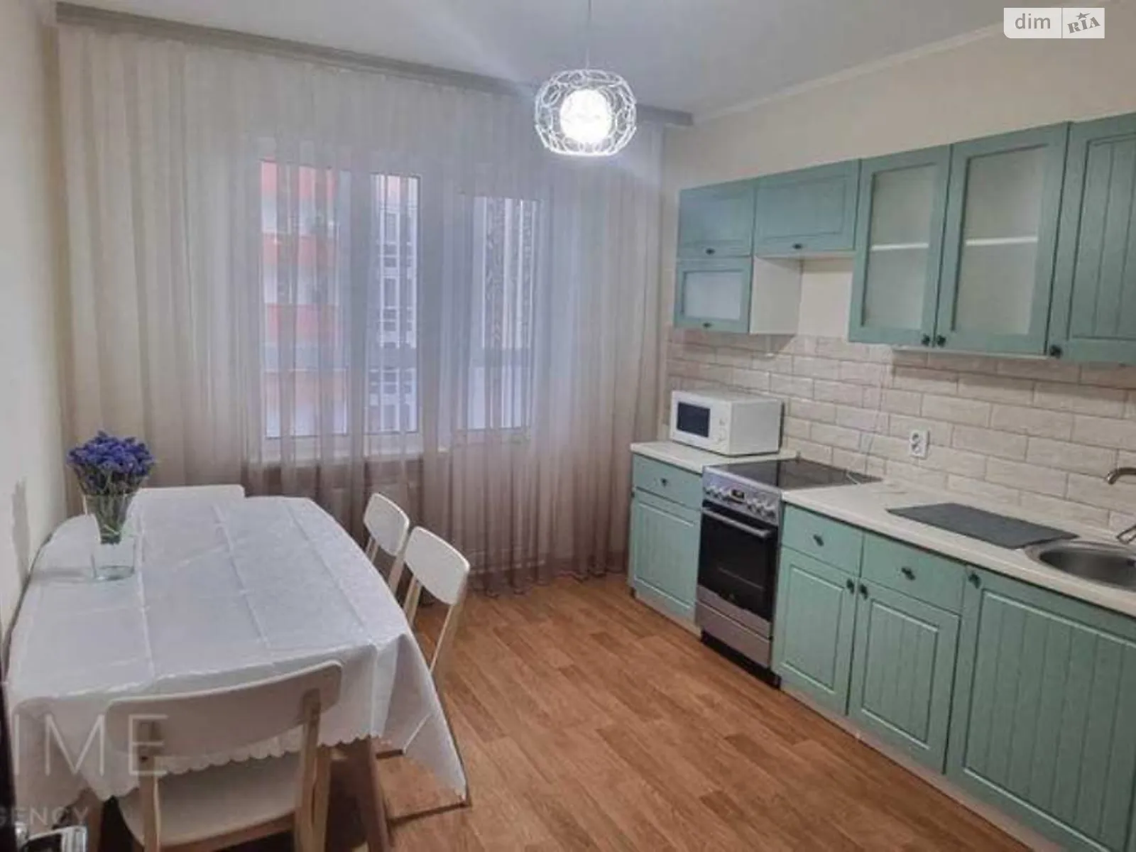 Продается 2-комнатная квартира 63.4 кв. м в Киеве, ул. Софии Русовой, 5Б - фото 1