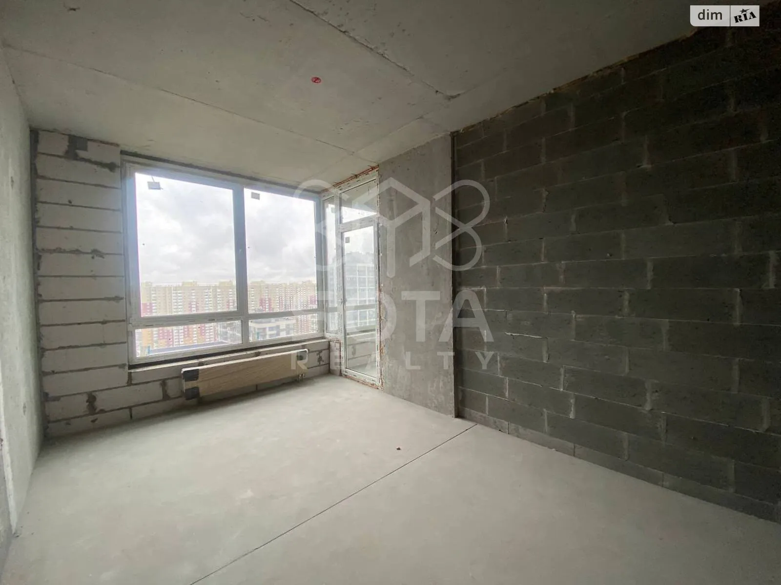 Продается 1-комнатная квартира 43 кв. м в Киеве, ул. Александра Олеся, 9А - фото 1