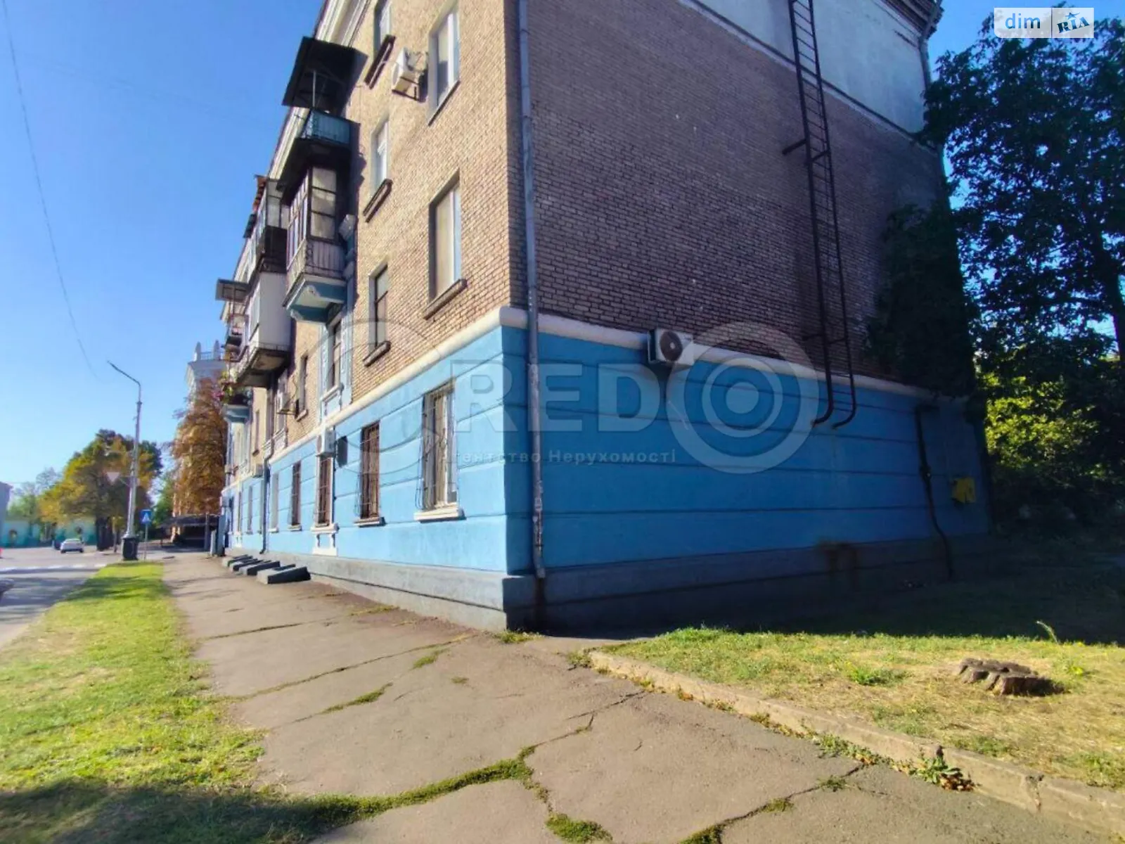 Продається 2-кімнатна квартира 48.7 кв. м у Кривому Розі, просп. Південний, 16 - фото 1
