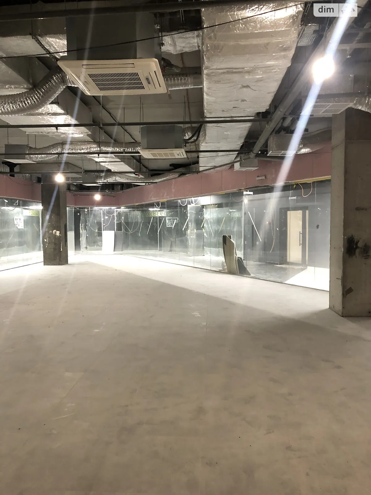 Сдается в аренду помещения свободного назначения 1062 кв. м в 3-этажном здании, цена: 371700 грн - фото 1