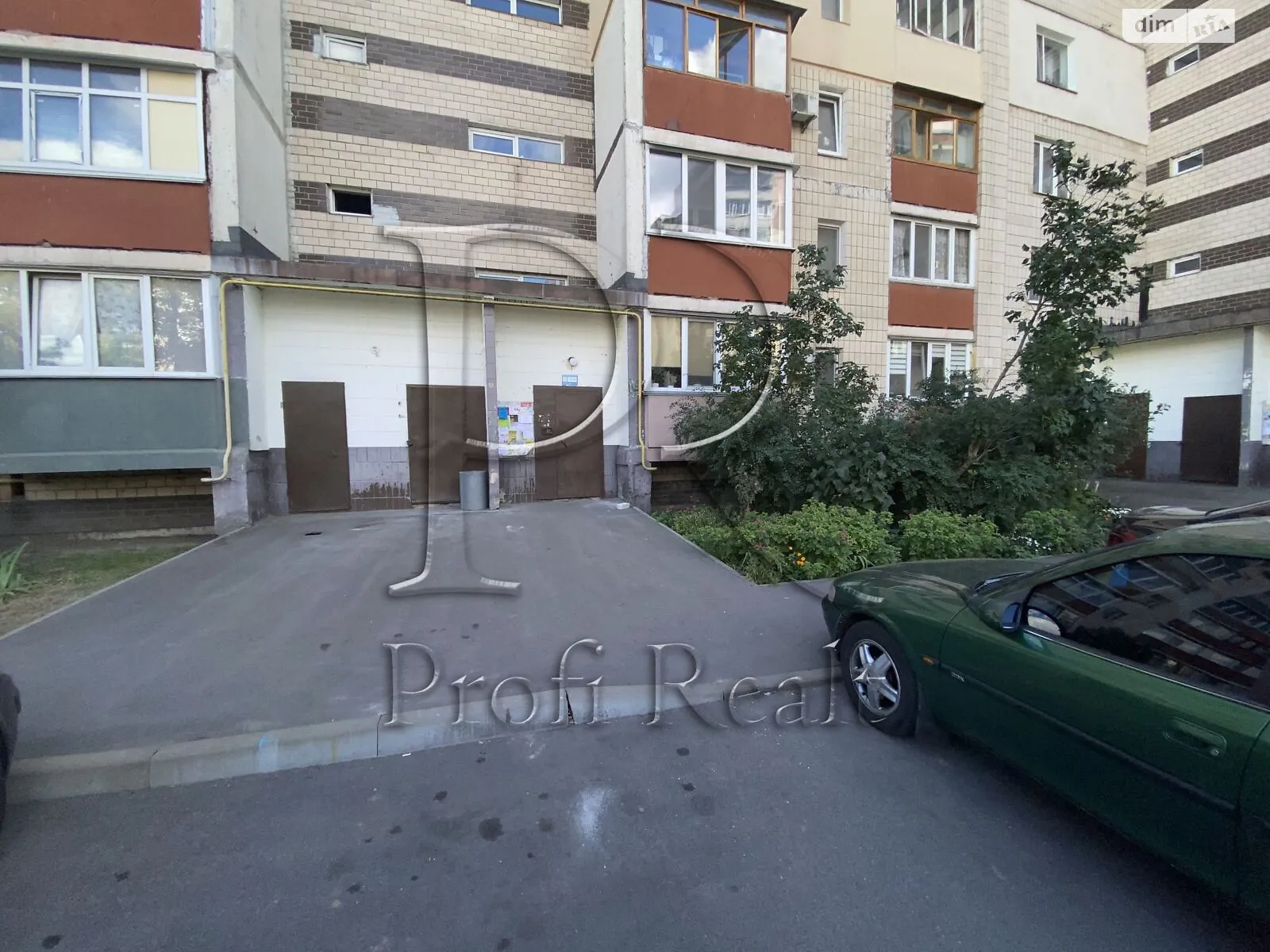 ул. Сержа Лифаря(Александра Сабурова), 16 Троещина Киев - фото 1