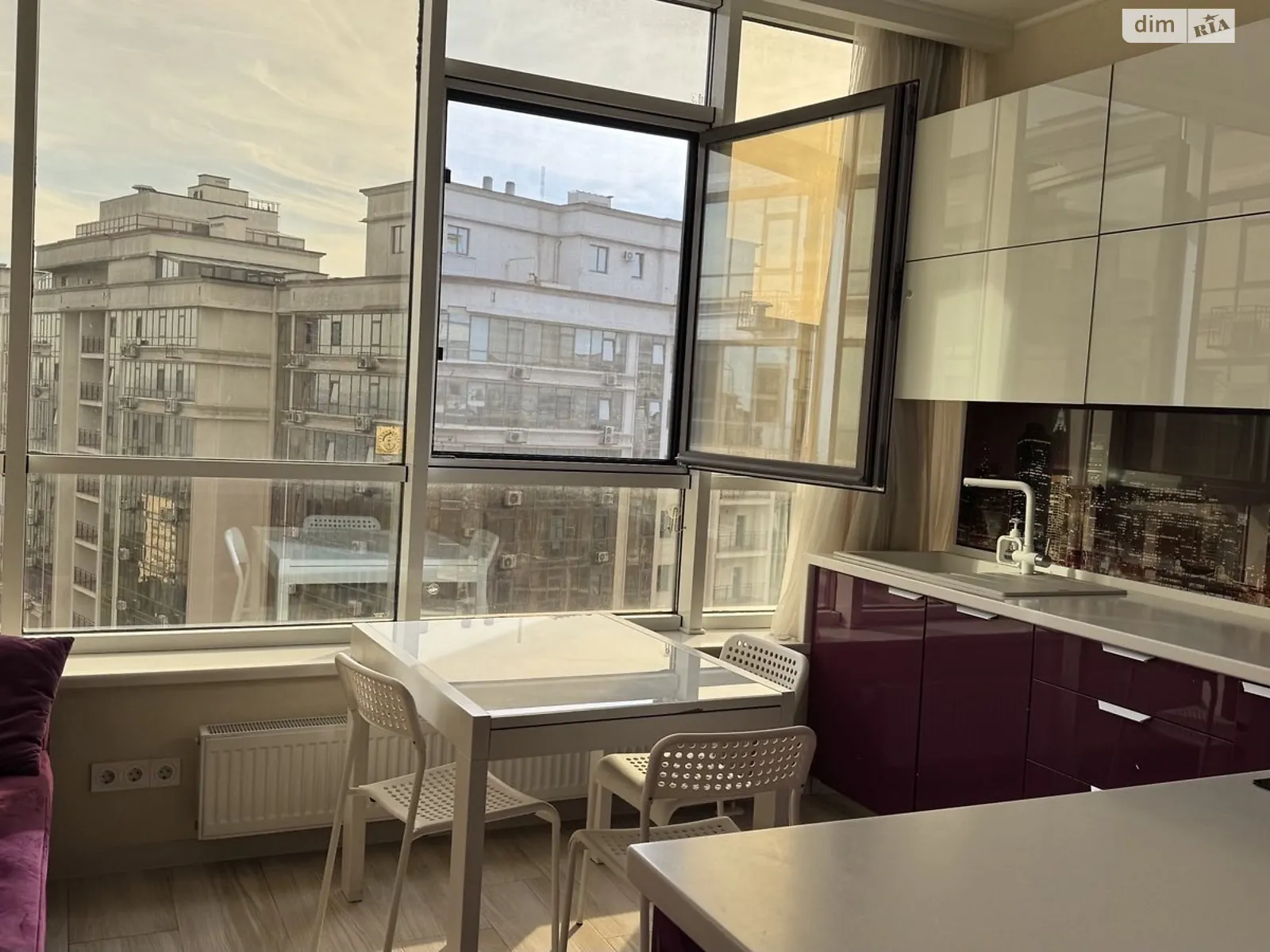 Продается 2-комнатная квартира 58.8 кв. м в Одессе, бул. Французский - фото 1