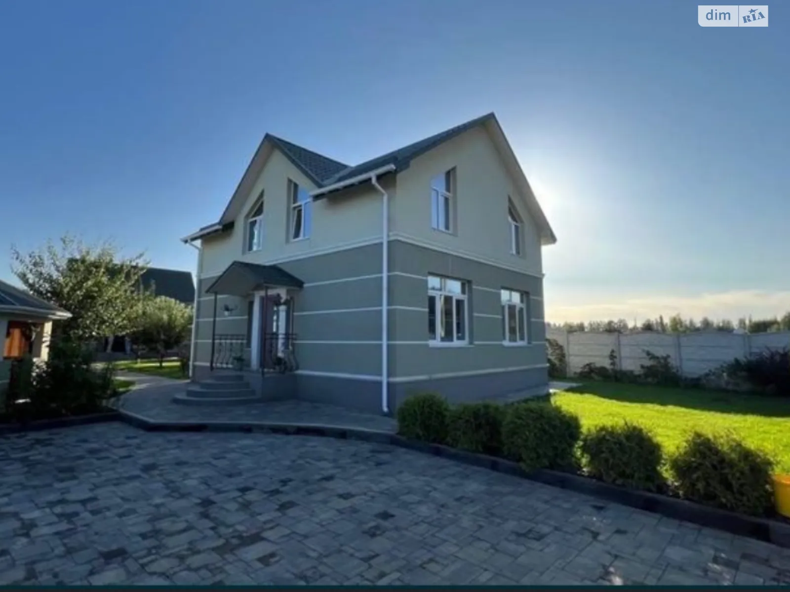 Продается дом на 2 этажа 122 кв. м с террасой, цена: 165000 $ - фото 1