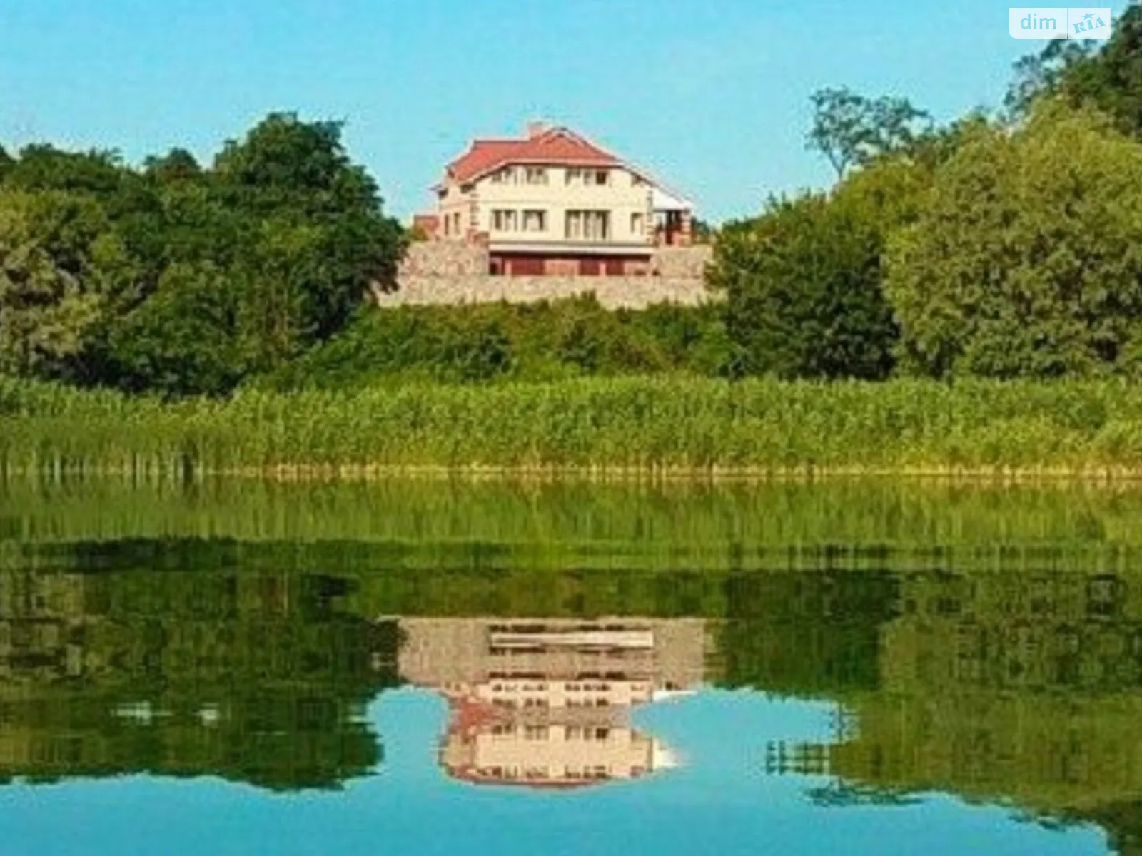 Продается дом на 2 этажа 271.9 кв. м с подвалом, цена: 98500 $ - фото 1