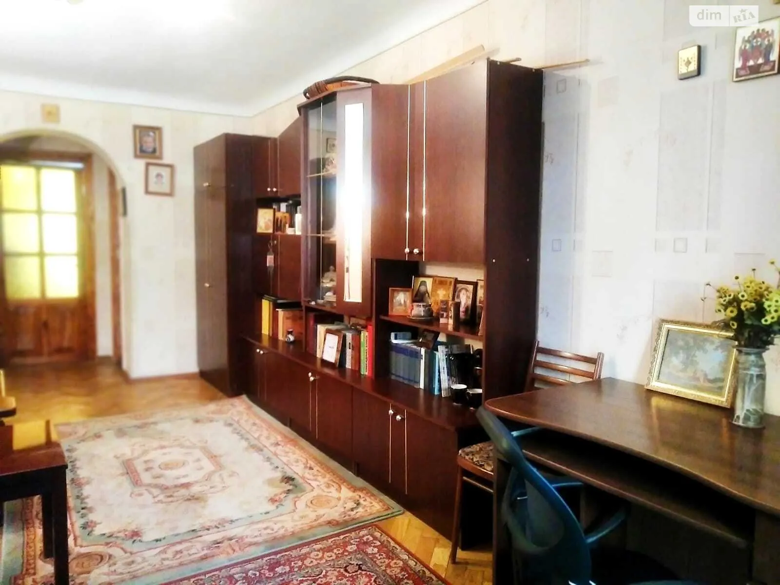 ул. Маричанская, 10 Голосеевский Киев Голосеевская - фото 1
