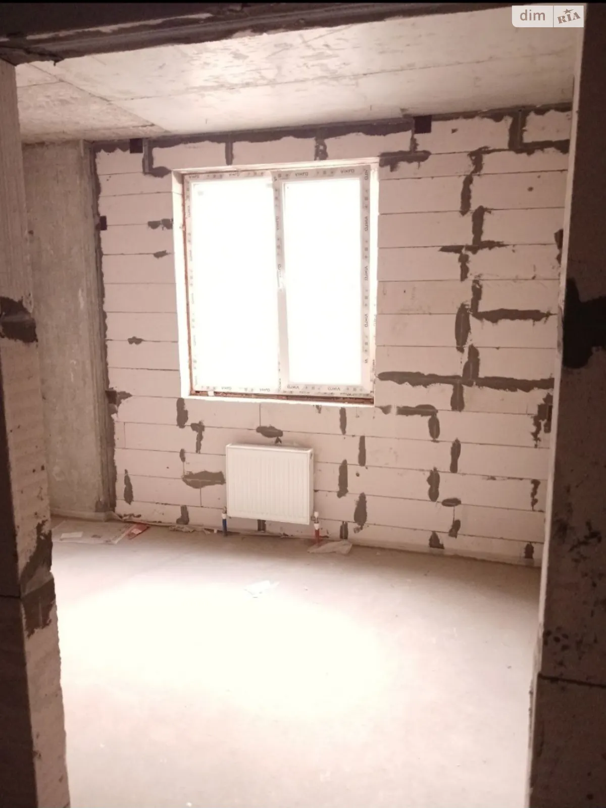 Продается 1-комнатная квартира 42 кв. м в Одессе, мас. Радужный - фото 1