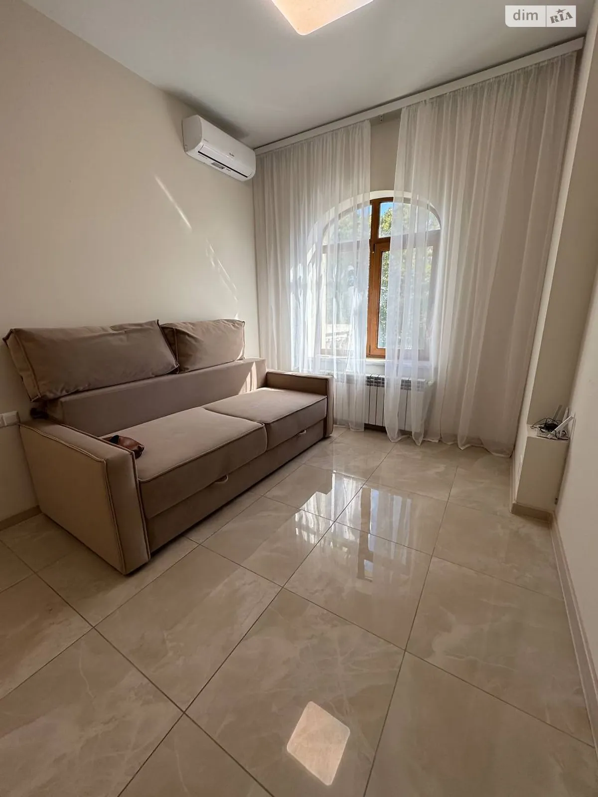 Сдается в аренду 1-комнатная квартира 30 кв. м в Одессе, пер. Ониловой, 18 - фото 1