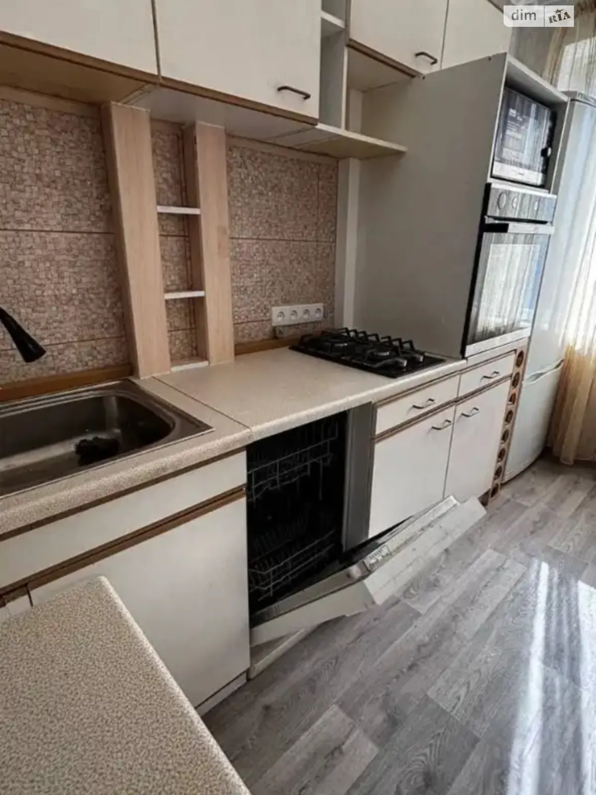 Продается 2-комнатная квартира 46 кв. м в Днепре, просп. Мира, 6 - фото 1