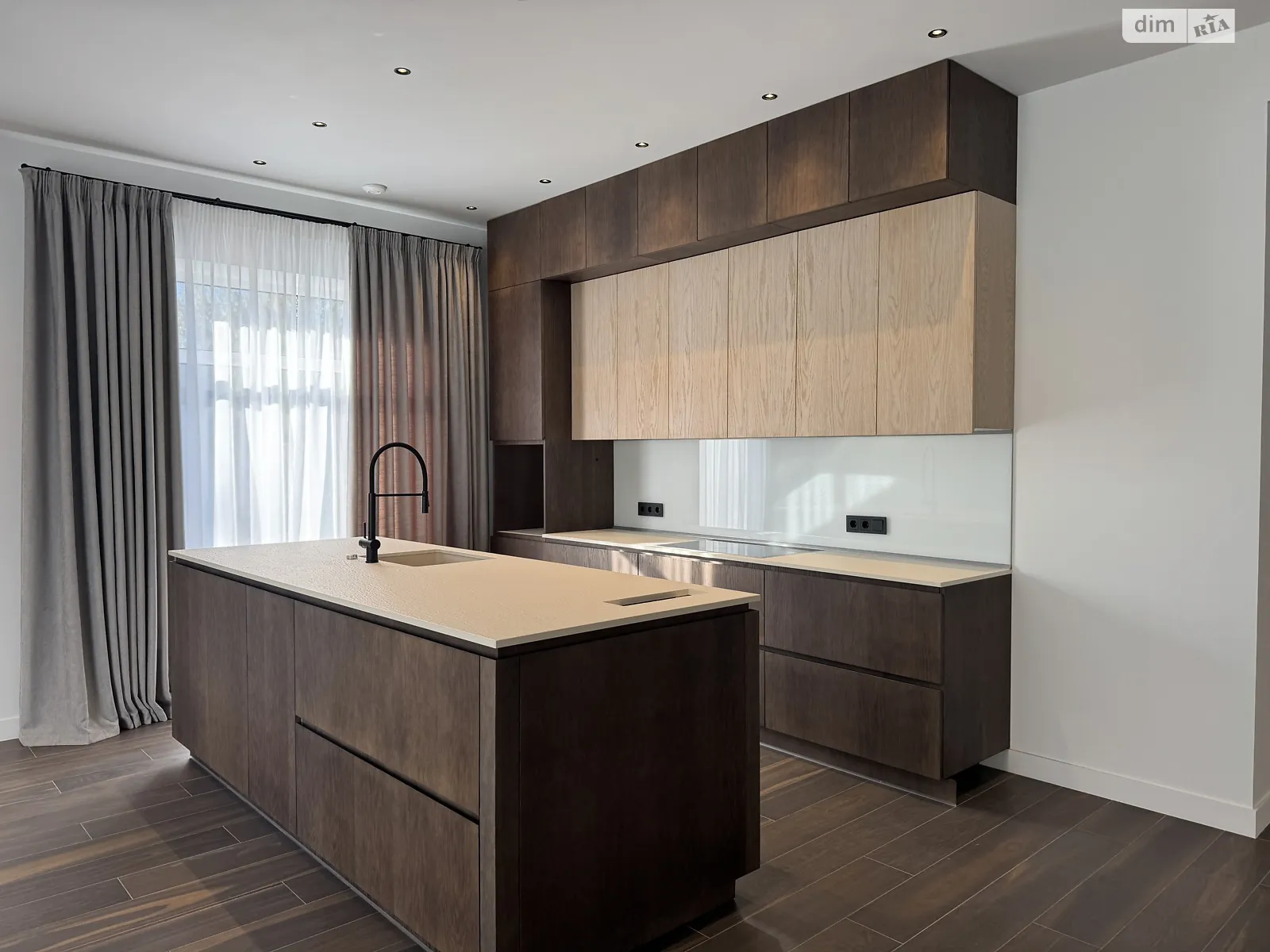 ул. Приветная Дмитровка (Буча), цена: 450000 $ - фото 1