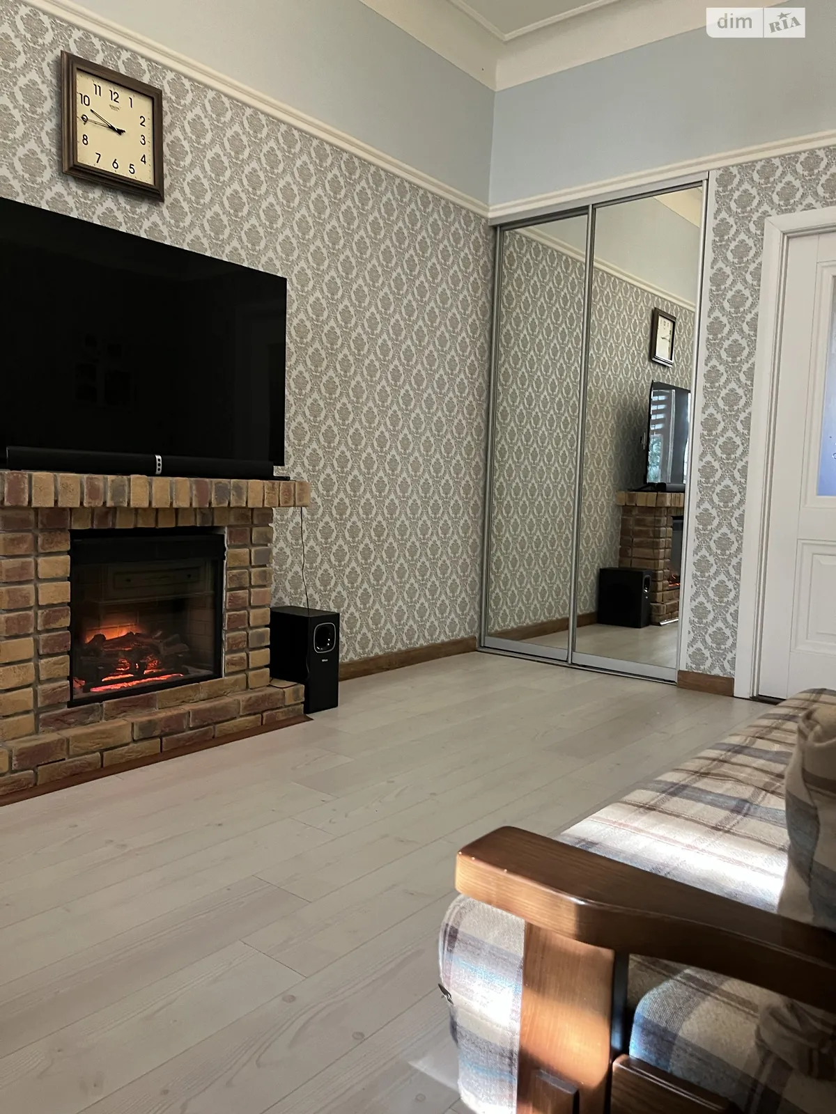 Продается 2-комнатная квартира 63 кв. м в Чернигове, просп. Мира, 153 - фото 1