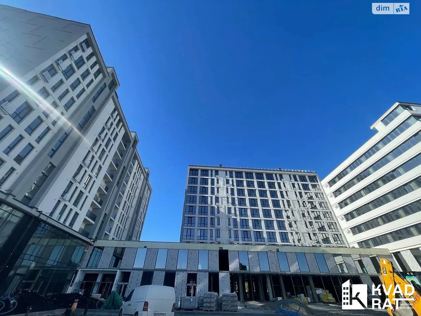 Продается 2-комнатная квартира 59 кв. м в Ивано-Франковске, ул. Надречная - фото 1