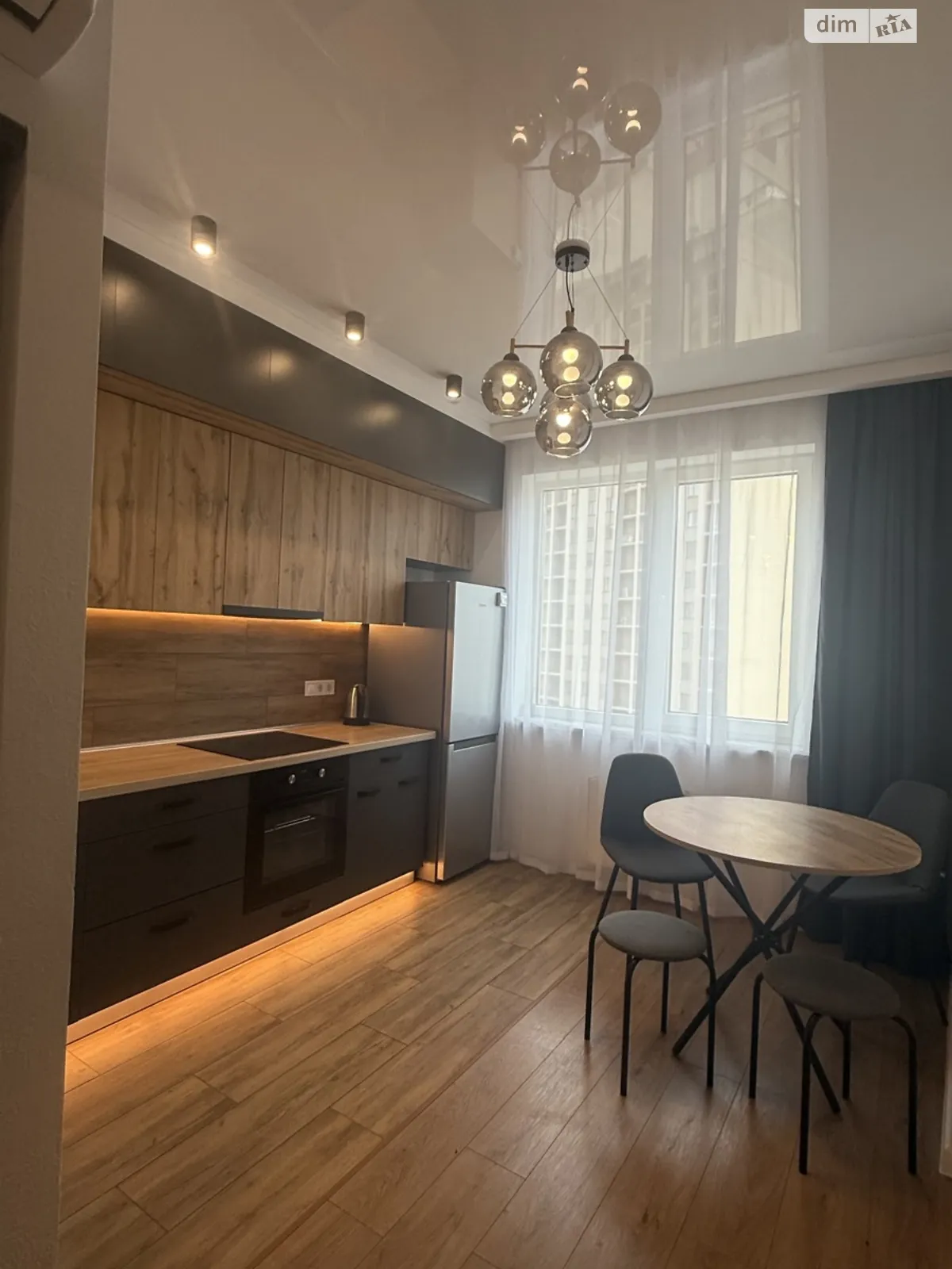 Продается 1-комнатная квартира 38 кв. м в Одессе, ул. Генуэзская, 3А - фото 1