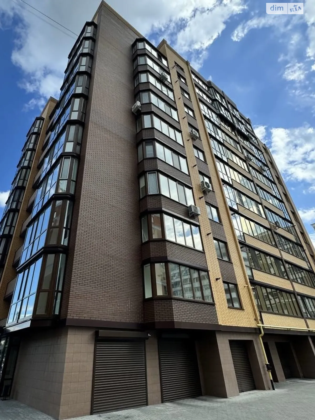 Продається 1-кімнатна квартира 52 кв. м у Хмельницькому, вул. Зарічанська, 3/2В - фото 1