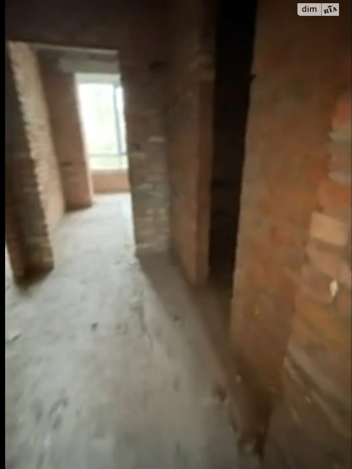 Продается 1-комнатная квартира 44 кв. м в Буче, ул. Яблонская, 17 - фото 1