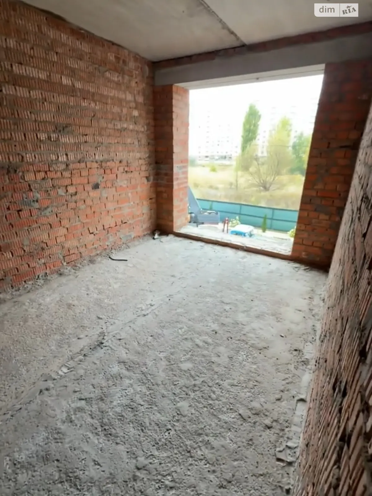 Продается 1-комнатная квартира 40 кв. м в Буче, ул. Яблонская - фото 1