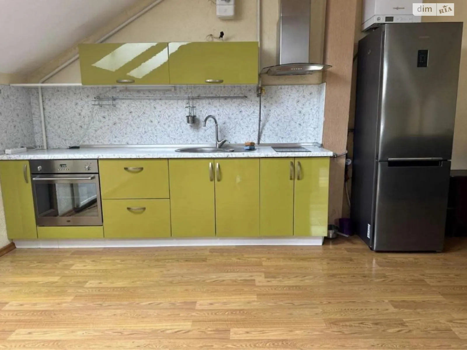 Продается 1-комнатная квартира 89.7 кв. м в Львове, ул. Михаила Драгана - фото 1