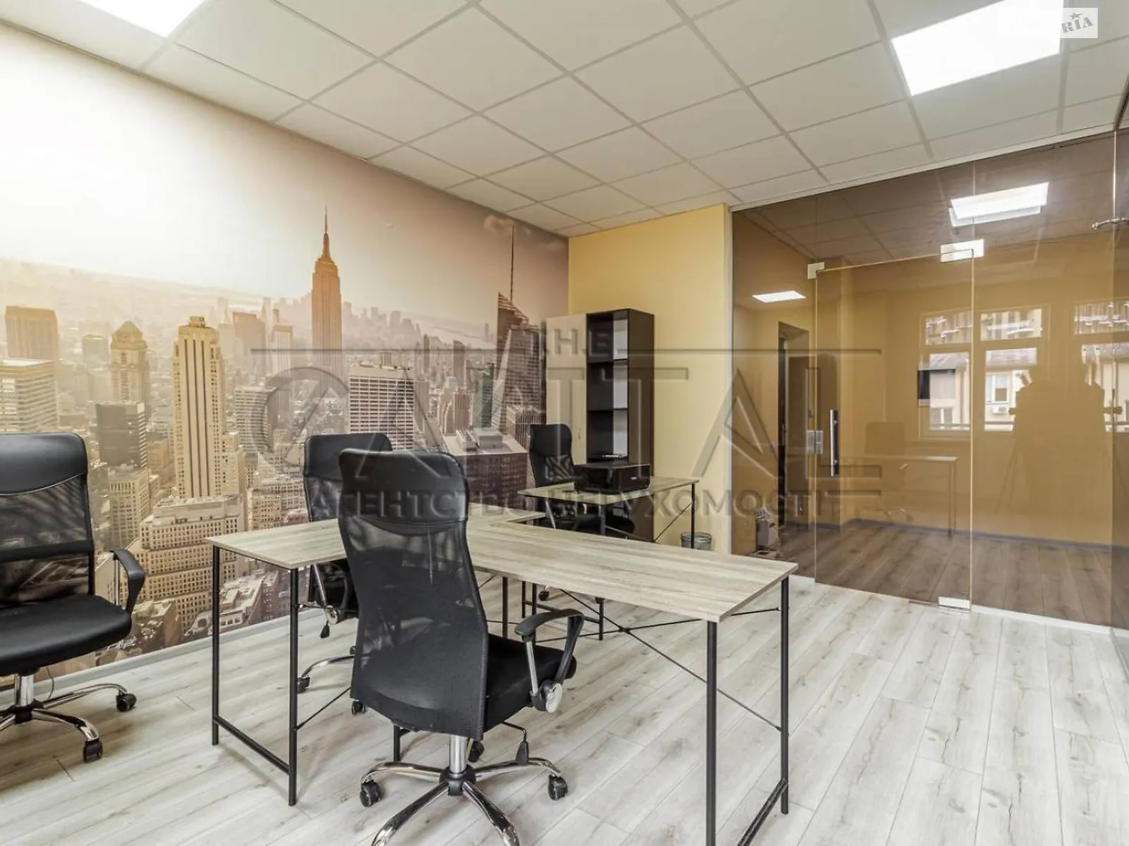 Здається в оренду офіс 177 кв. м в бізнес-центрі, цена: 2000 $ - фото 1