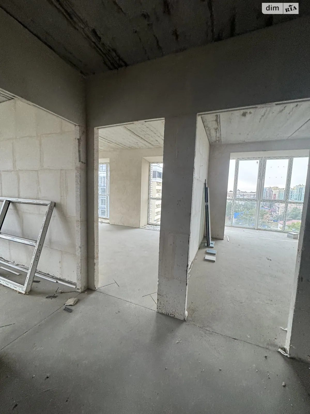 Продается 2-комнатная квартира 65 кв. м в Ирпене, ул. Соборная(ІІІ Интернационала), 120Г - фото 1